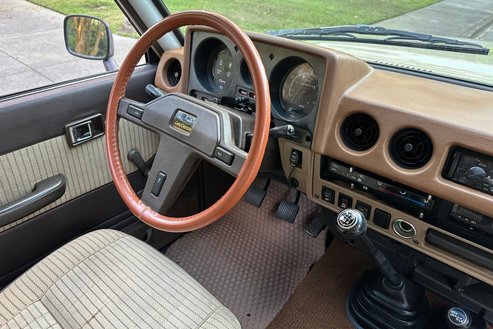 Sold: 1987 Toyota Land Cruiser FJ60