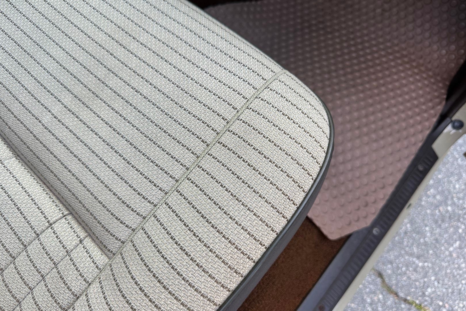 Sold: 1987 Toyota Land Cruiser FJ60