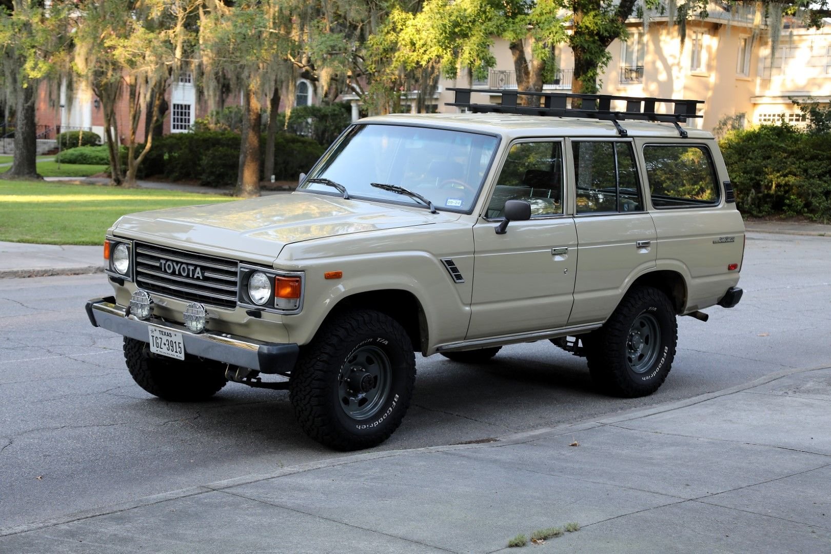 Sold: 1987 Toyota Land Cruiser FJ60