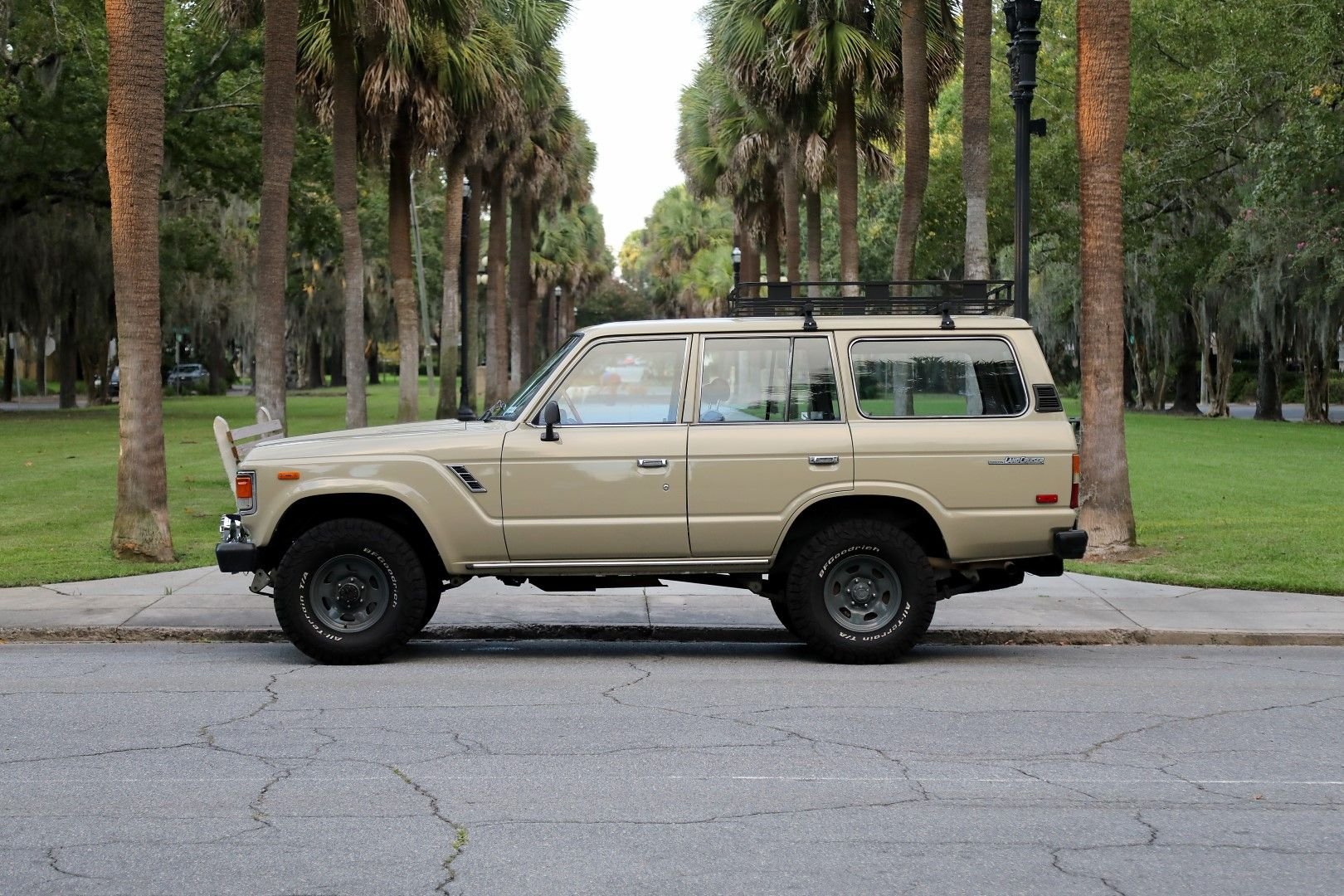 Sold: 1987 Toyota Land Cruiser FJ60