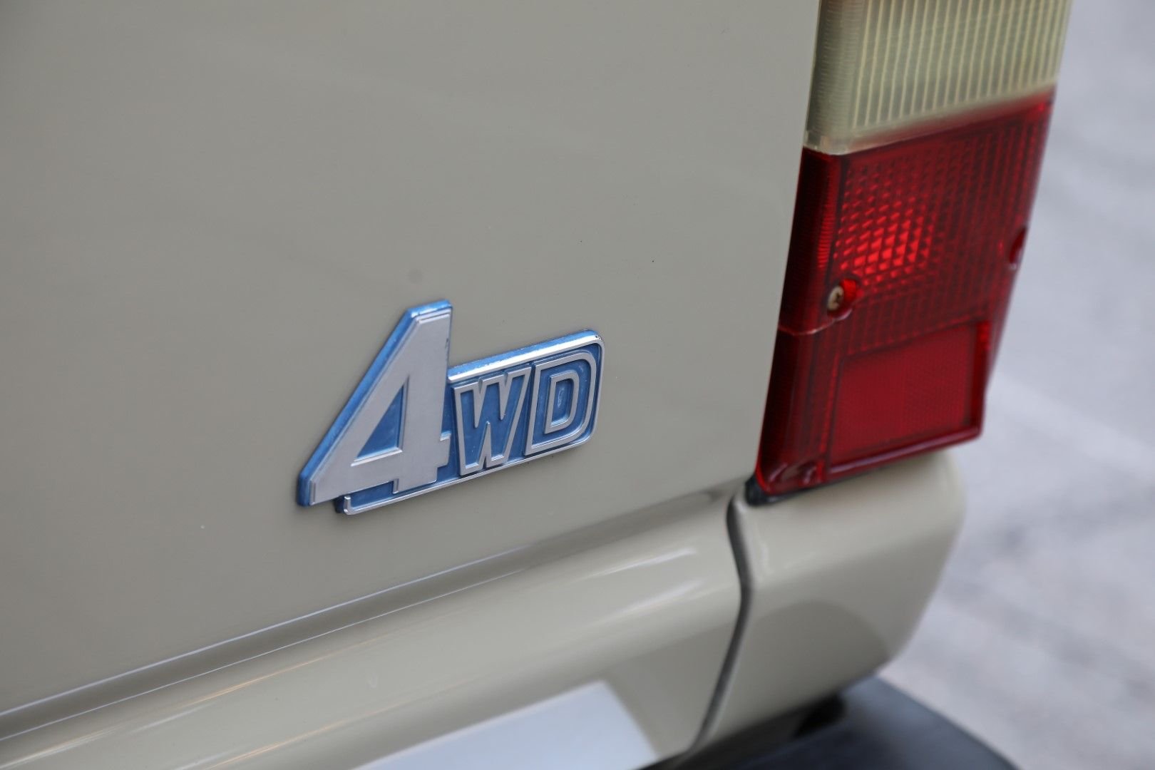 Sold: 1987 Toyota Land Cruiser FJ60