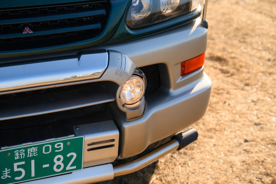 Auction: 1999 Mitsubishi Delica Space Gear Jasper