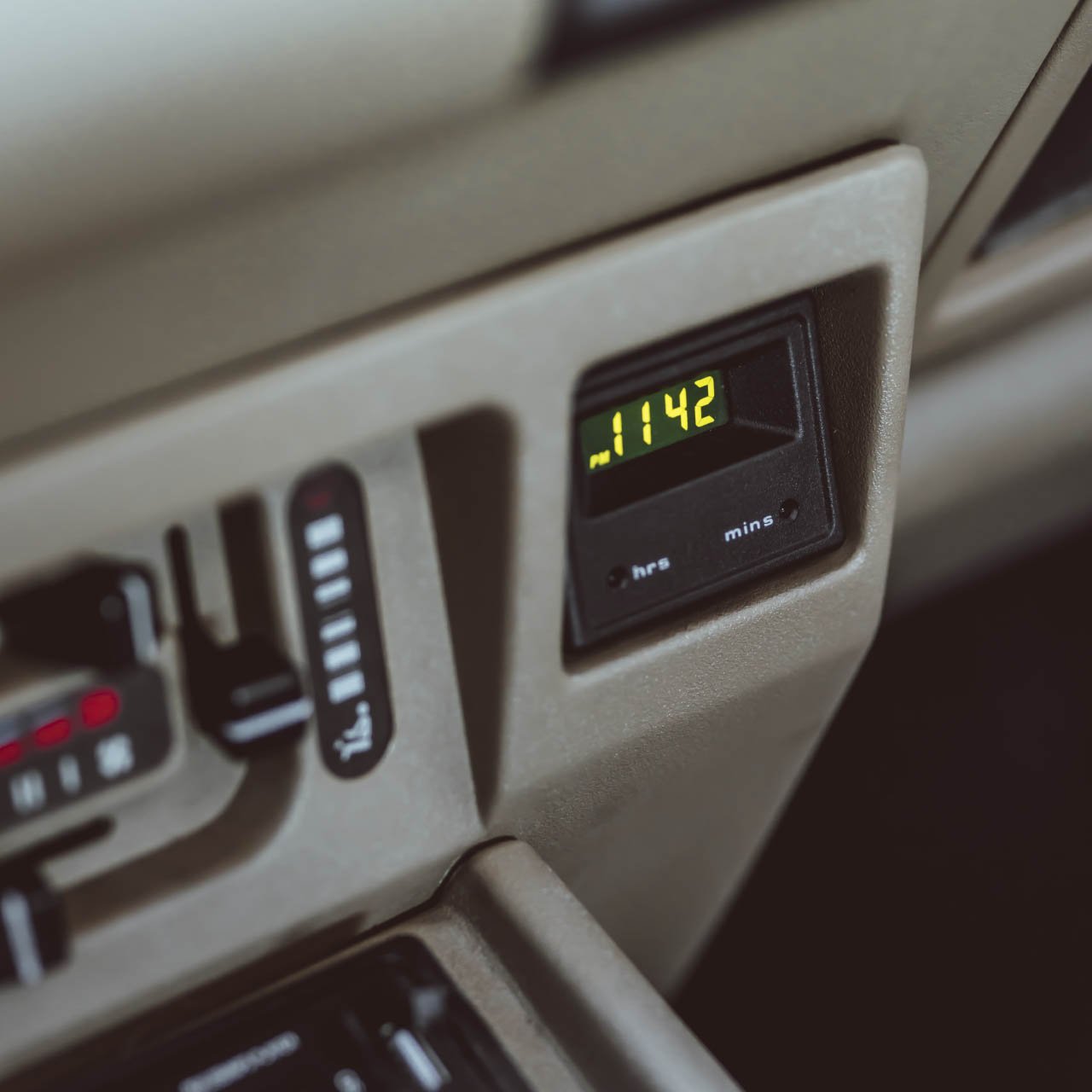 Sold: 1993 Land Rover Discovery