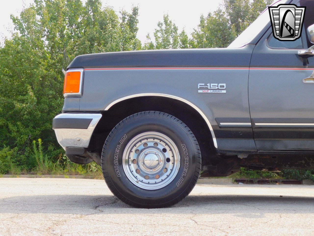 1989 Ford F-150 XLT Lariat
