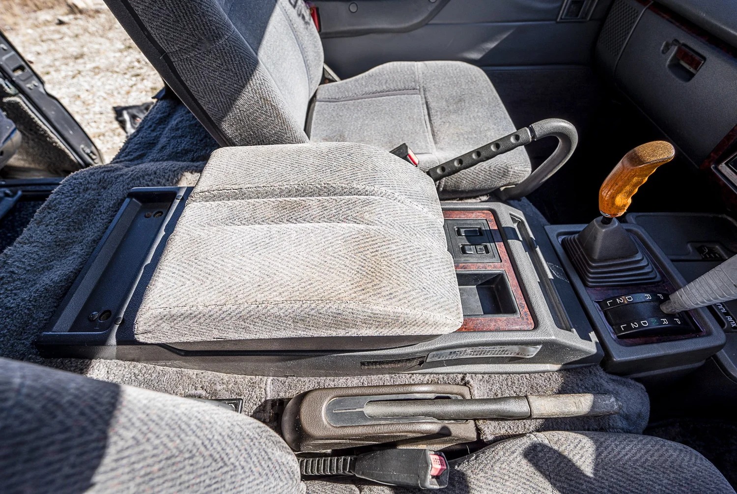 Reserved: 1993 Mitsubishi Delica L300 Star Wagon
