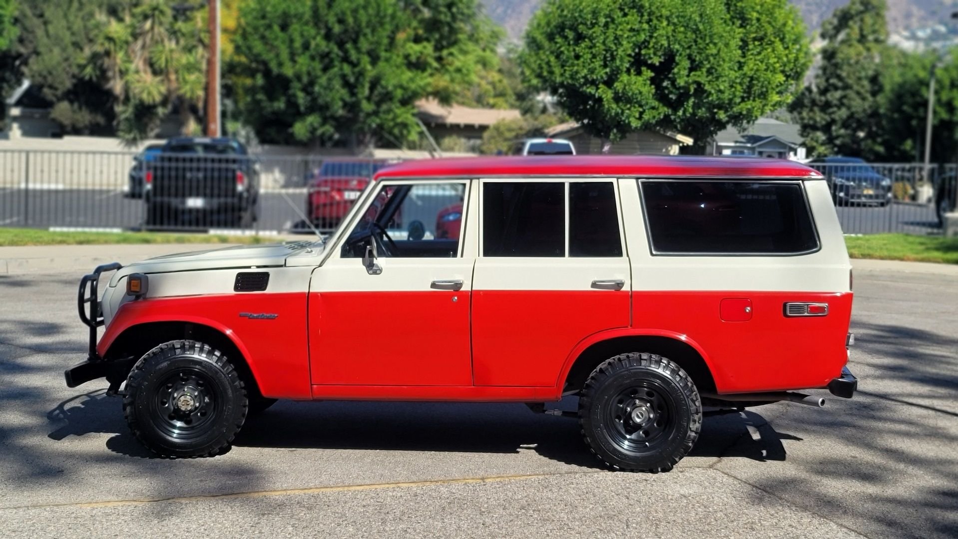 Sold: 1973 Toyota Land Cruiser FJ55