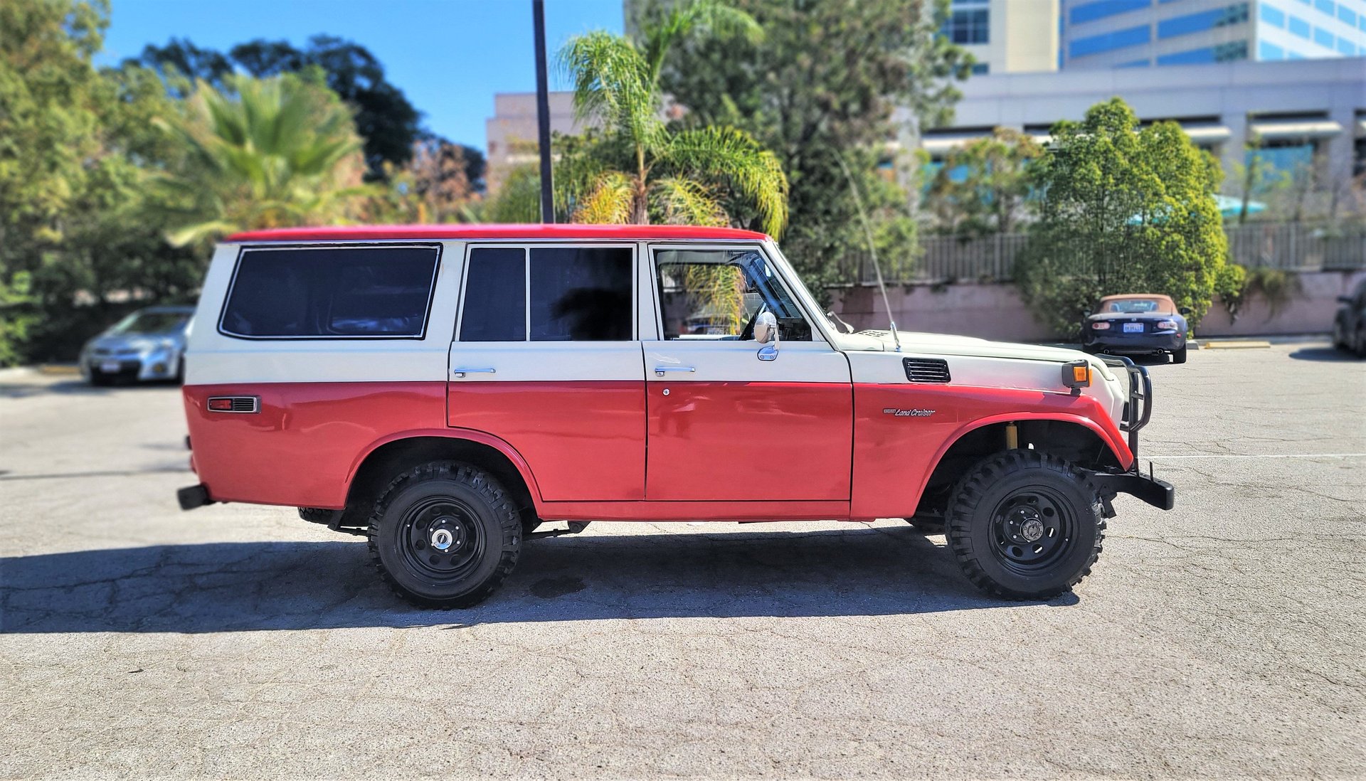 Sold: 1973 Toyota Land Cruiser FJ55