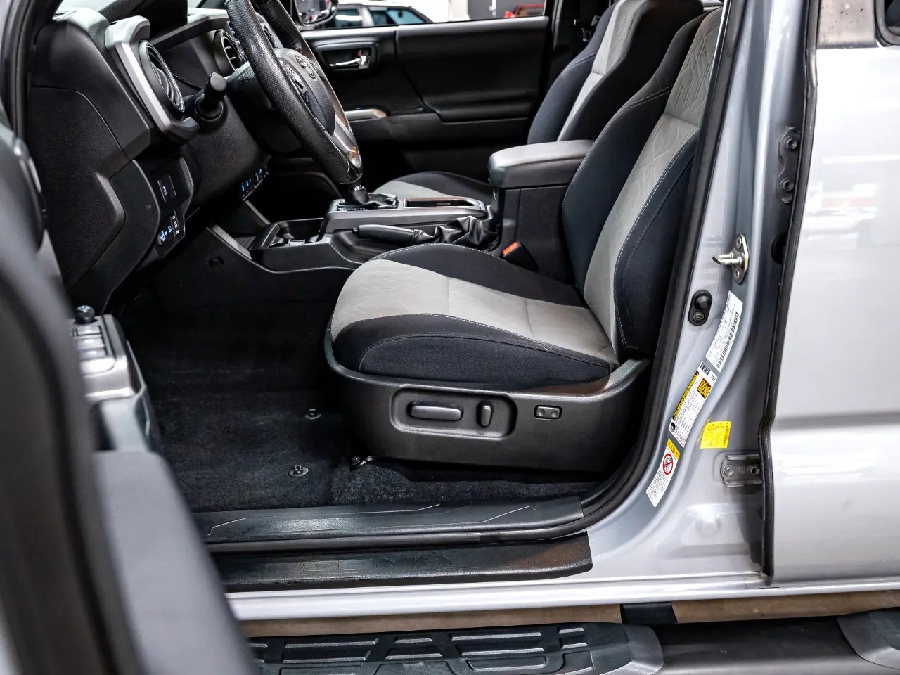 2020 Toyota Tacoma SR5 Double Cab
