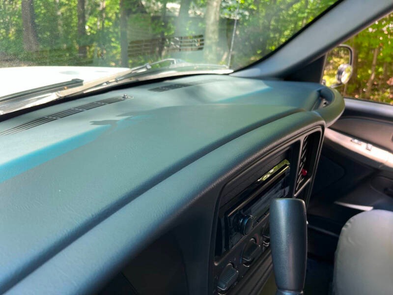 2000 Chevrolet Suburban 2500 LS