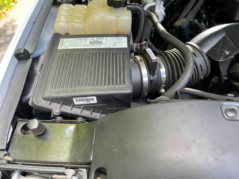 2000 Chevrolet Suburban 2500 LS