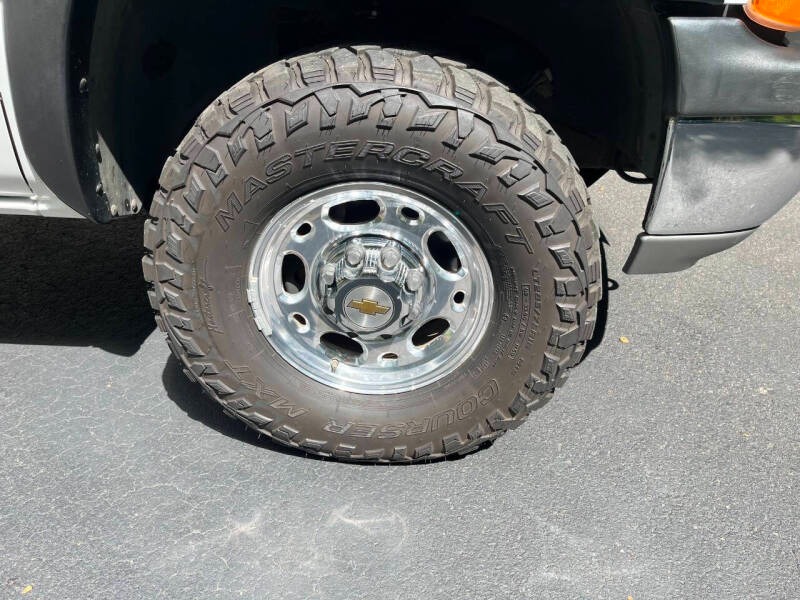 2000 Chevrolet Suburban 2500 LS