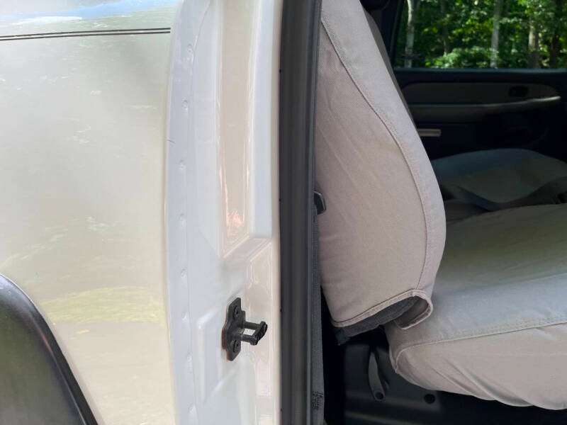2000 Chevrolet Suburban 2500 LS
