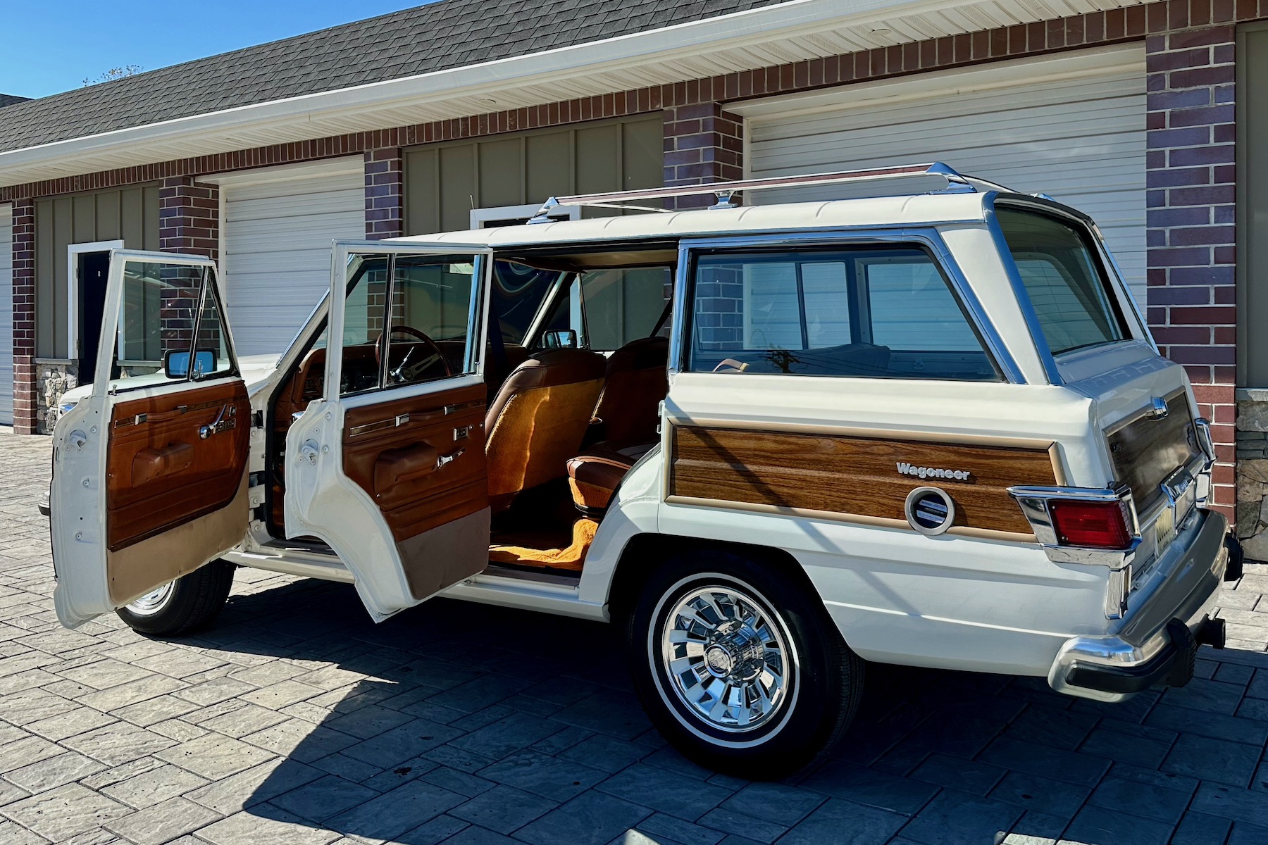 Sold: 1982 Jeep Wagoneer Limited - 4