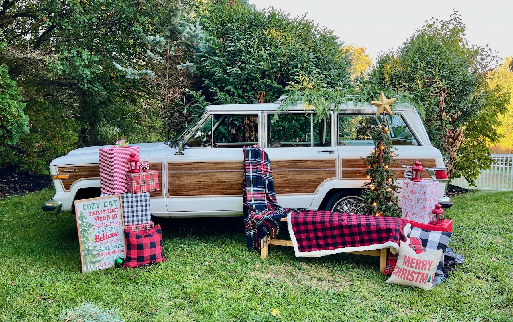 Sold: 1982 Jeep Wagoneer Limited