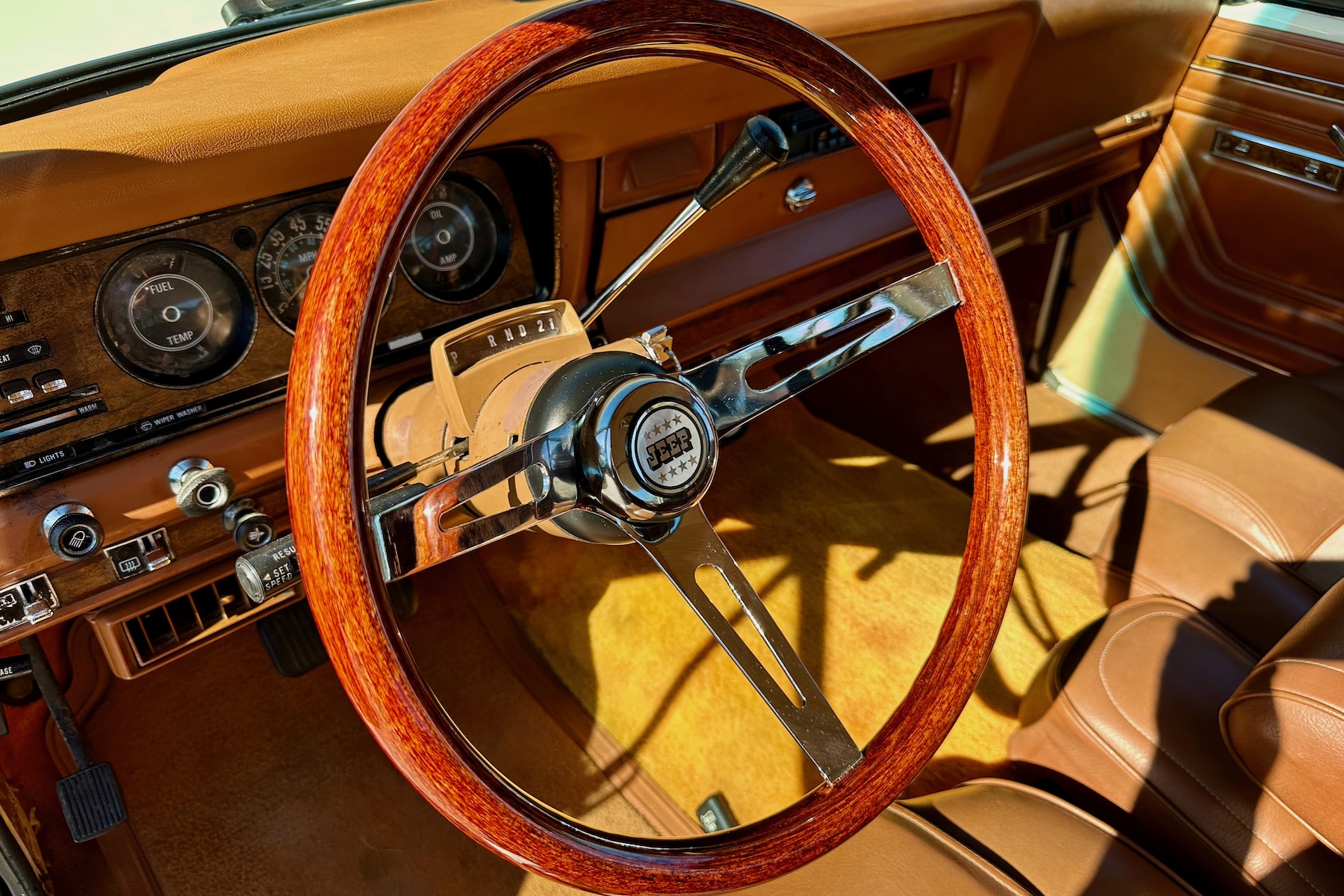 Sold: 1982 Jeep Wagoneer Limited