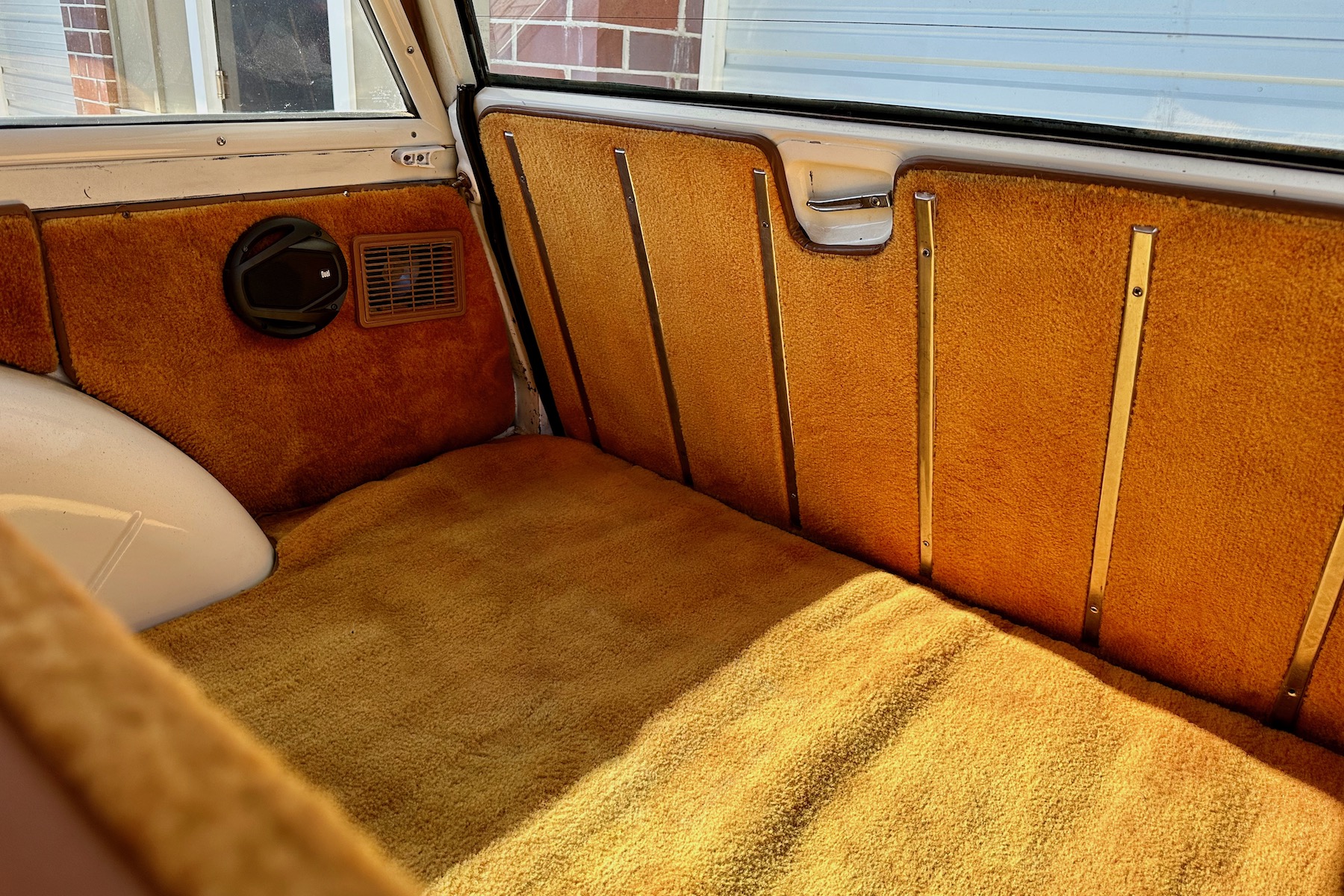 Sold: 1982 Jeep Wagoneer Limited