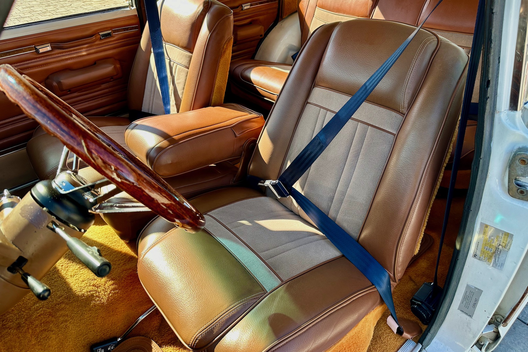 Sold: 1982 Jeep Wagoneer Limited