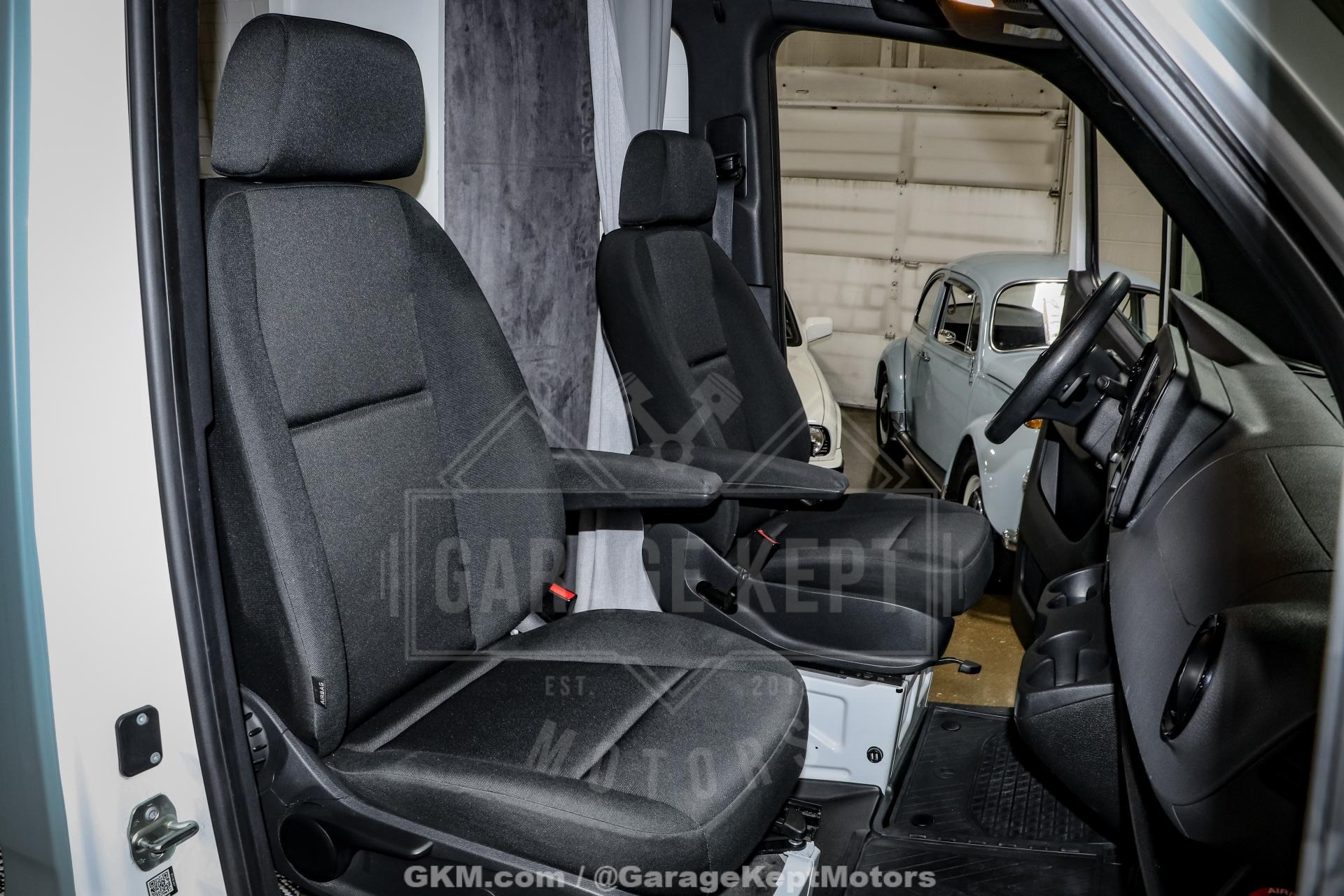 2020 Mercedes-Benz Sprinter Camper