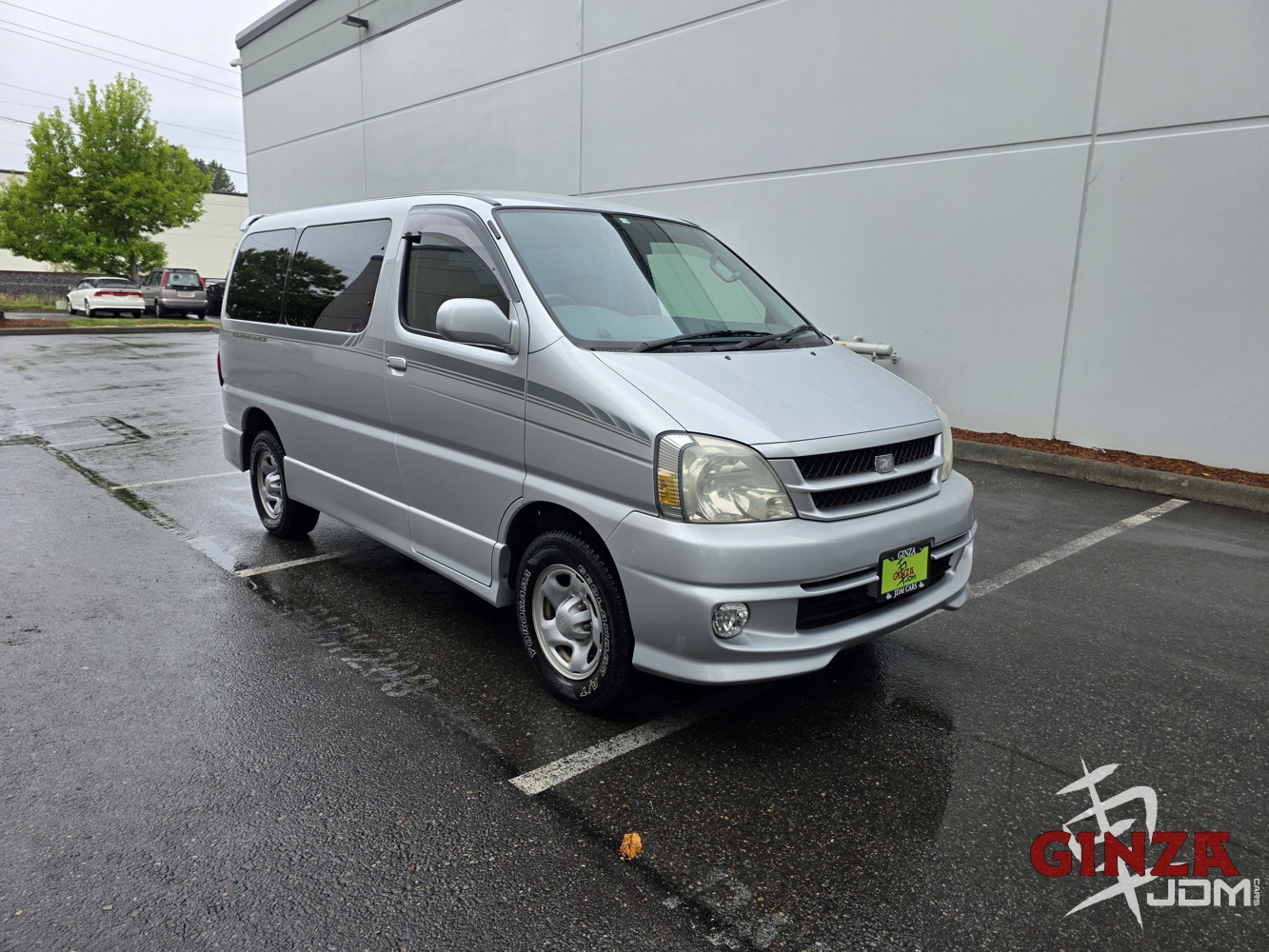  Toyota HiAce