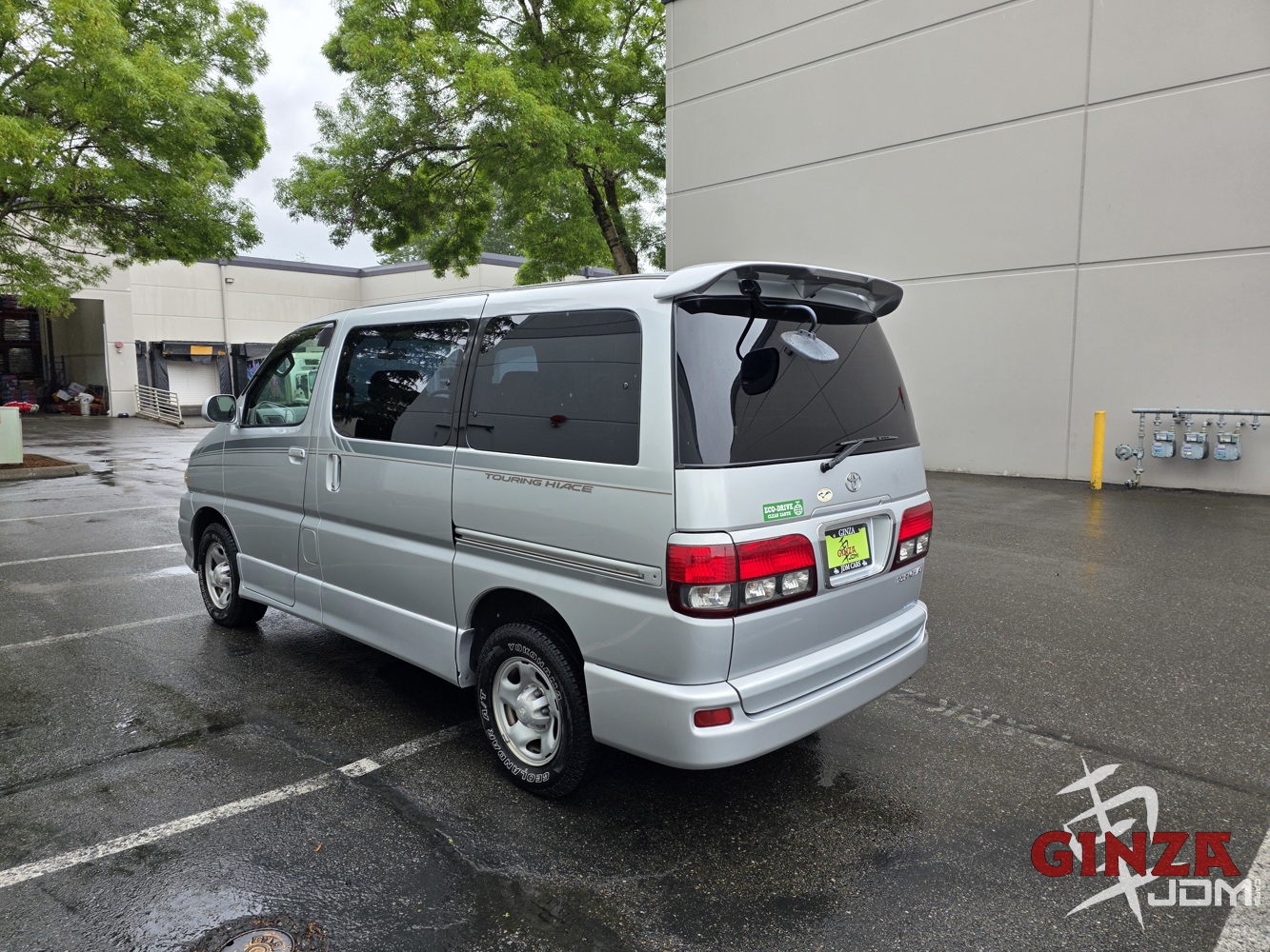 2000 Toyota HiAce Touring