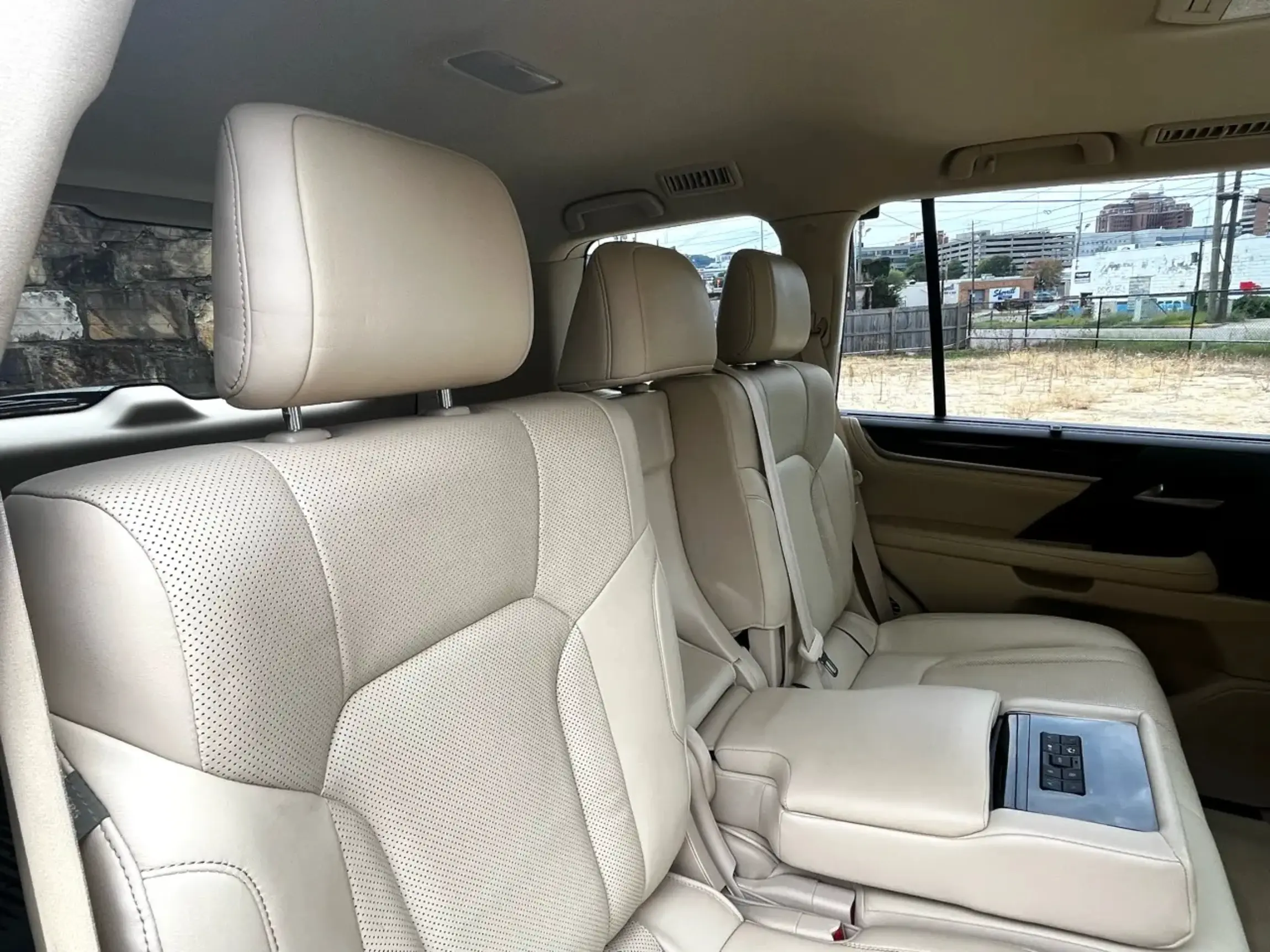2018 Lexus LX 570