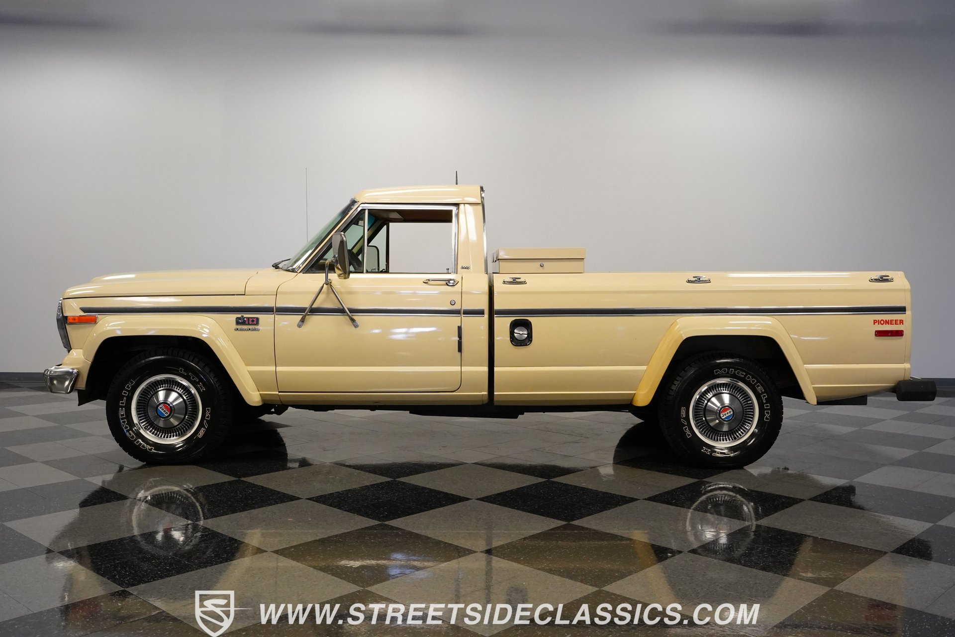 1985 Jeep J10 Pioneer 4×4