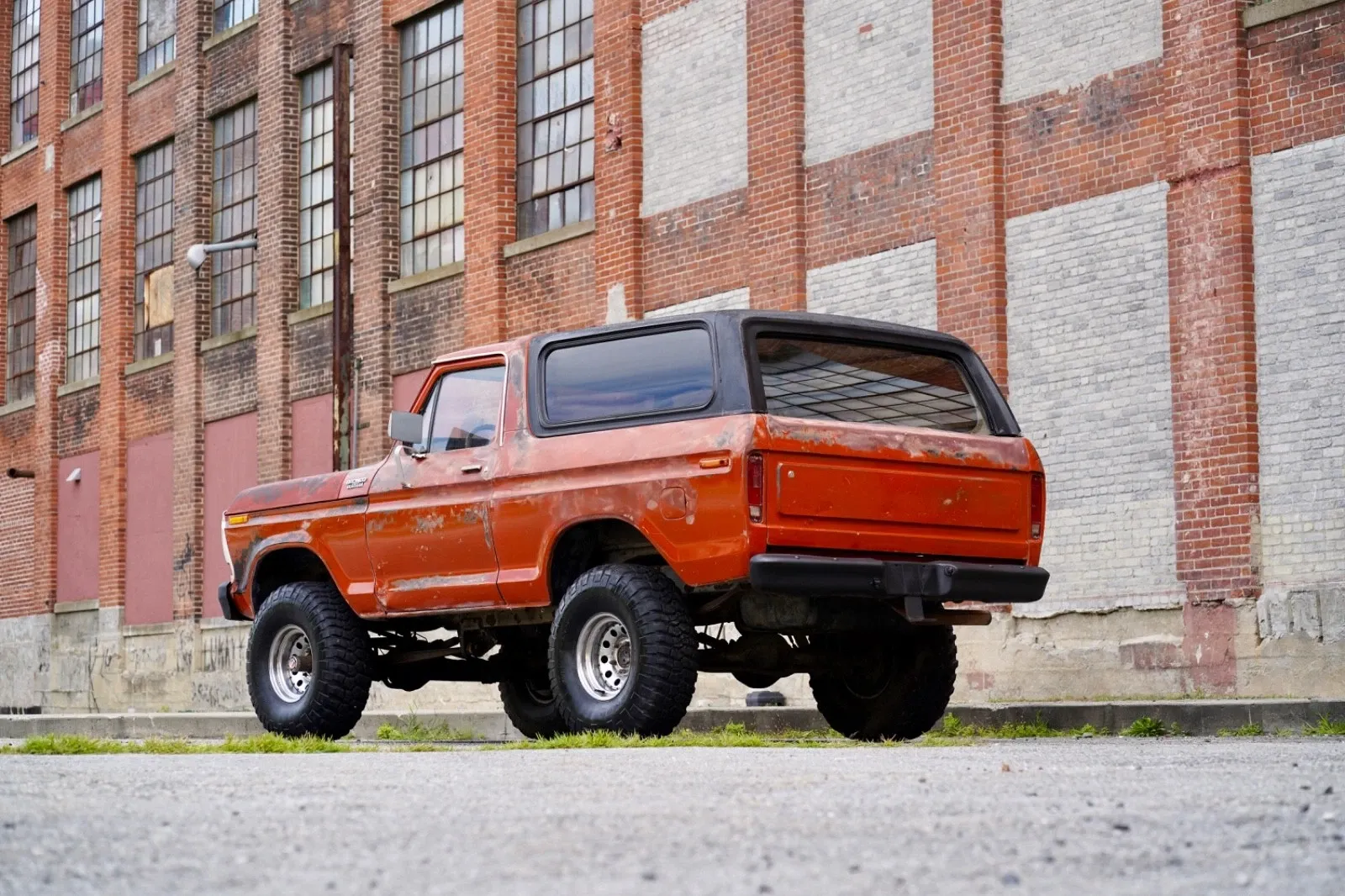 1-Owner 1978 Ford Bronco Custom 4×4 - 3