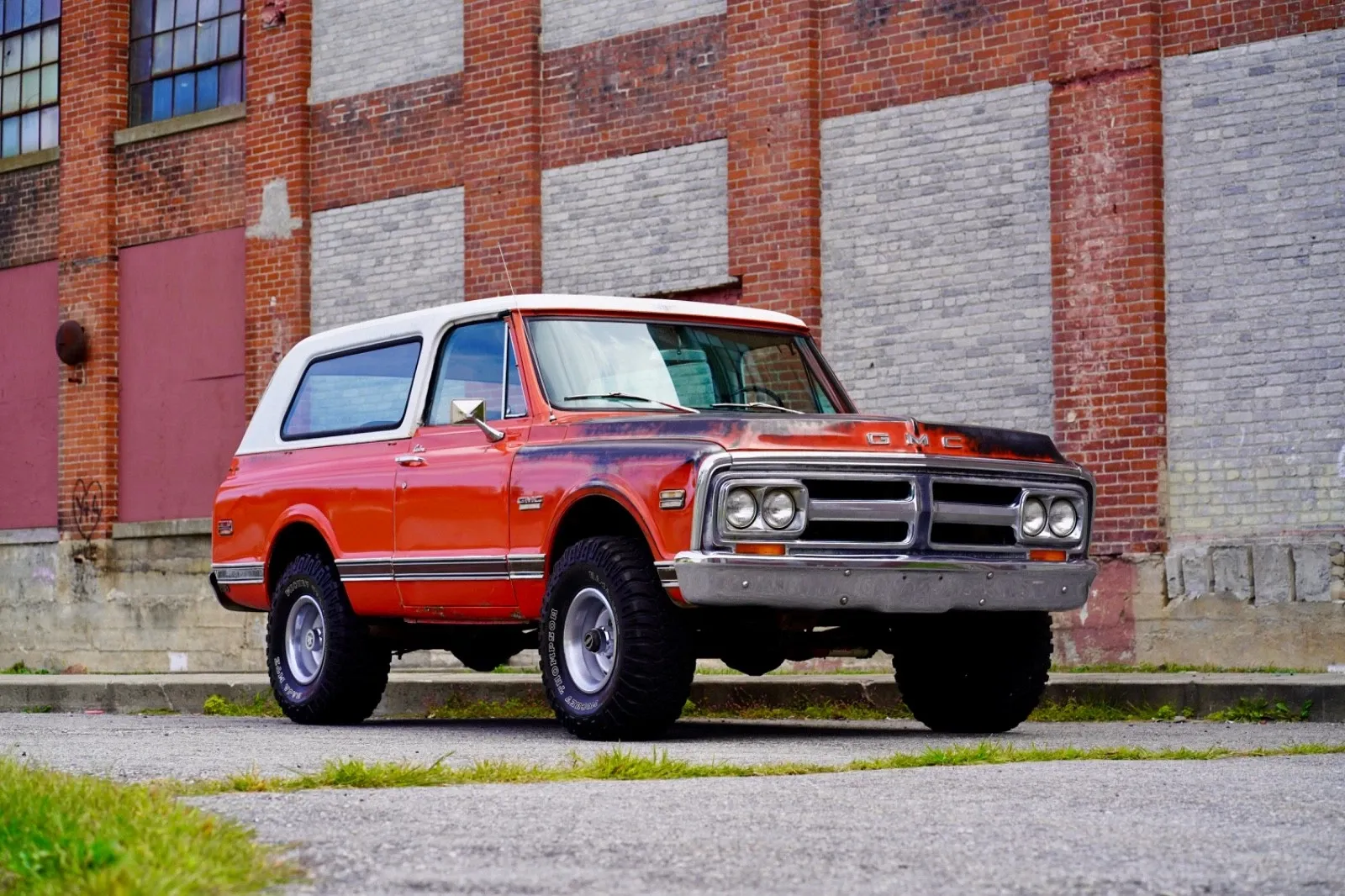 Sold: 1971 GMC Jimmy CST 4×4 - 4