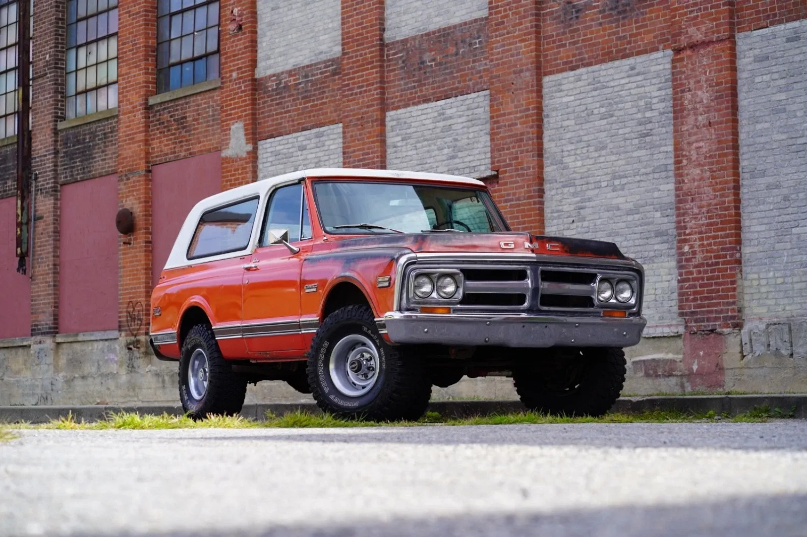 Sold: 1971 GMC Jimmy CST 4×4-1