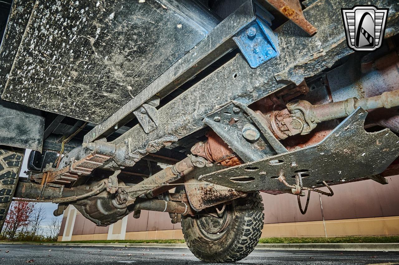 1961 Jeep FC-150 Dump Truck
