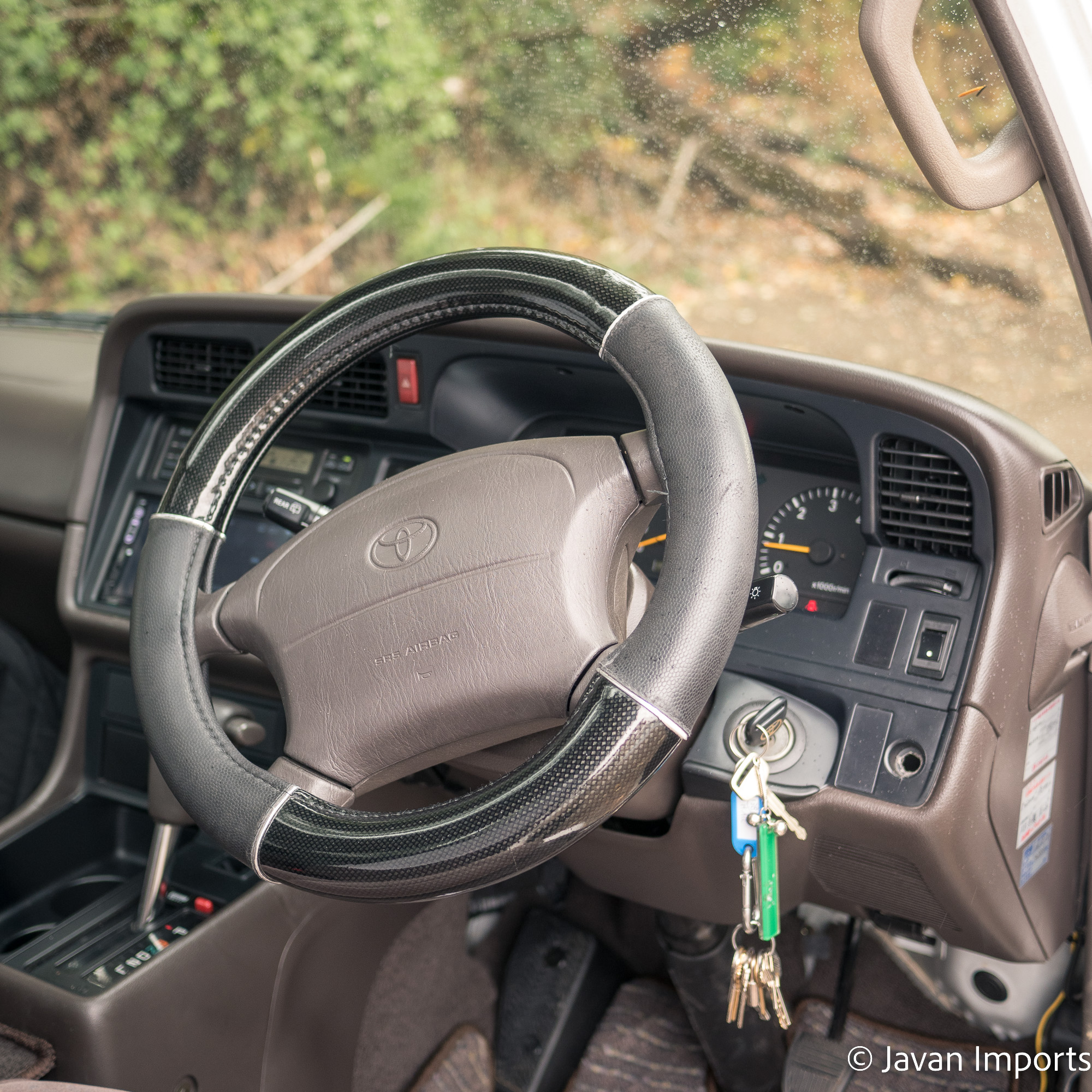 Sold: 1997 Toyota HiAce Living Saloon Triple EX