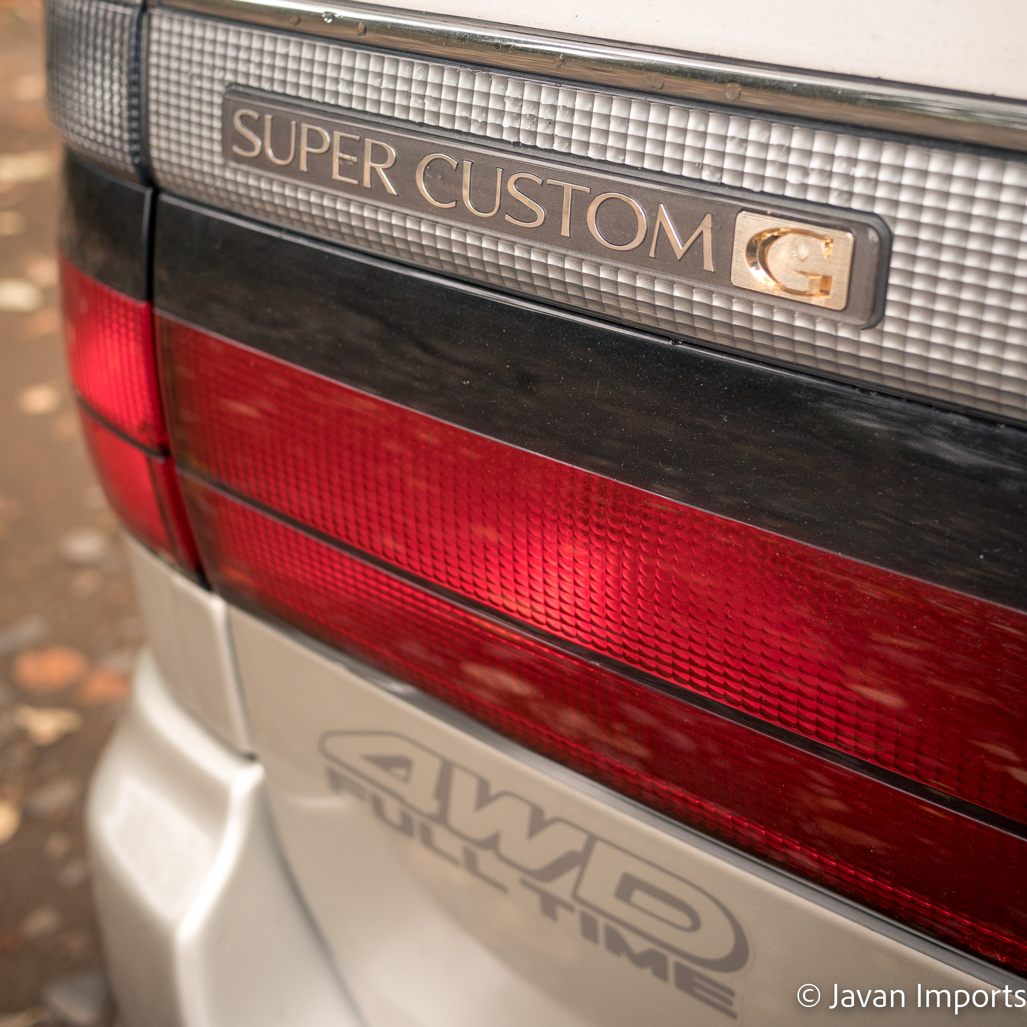 Sold: 1997 Toyota HiAce Living Saloon Triple EX