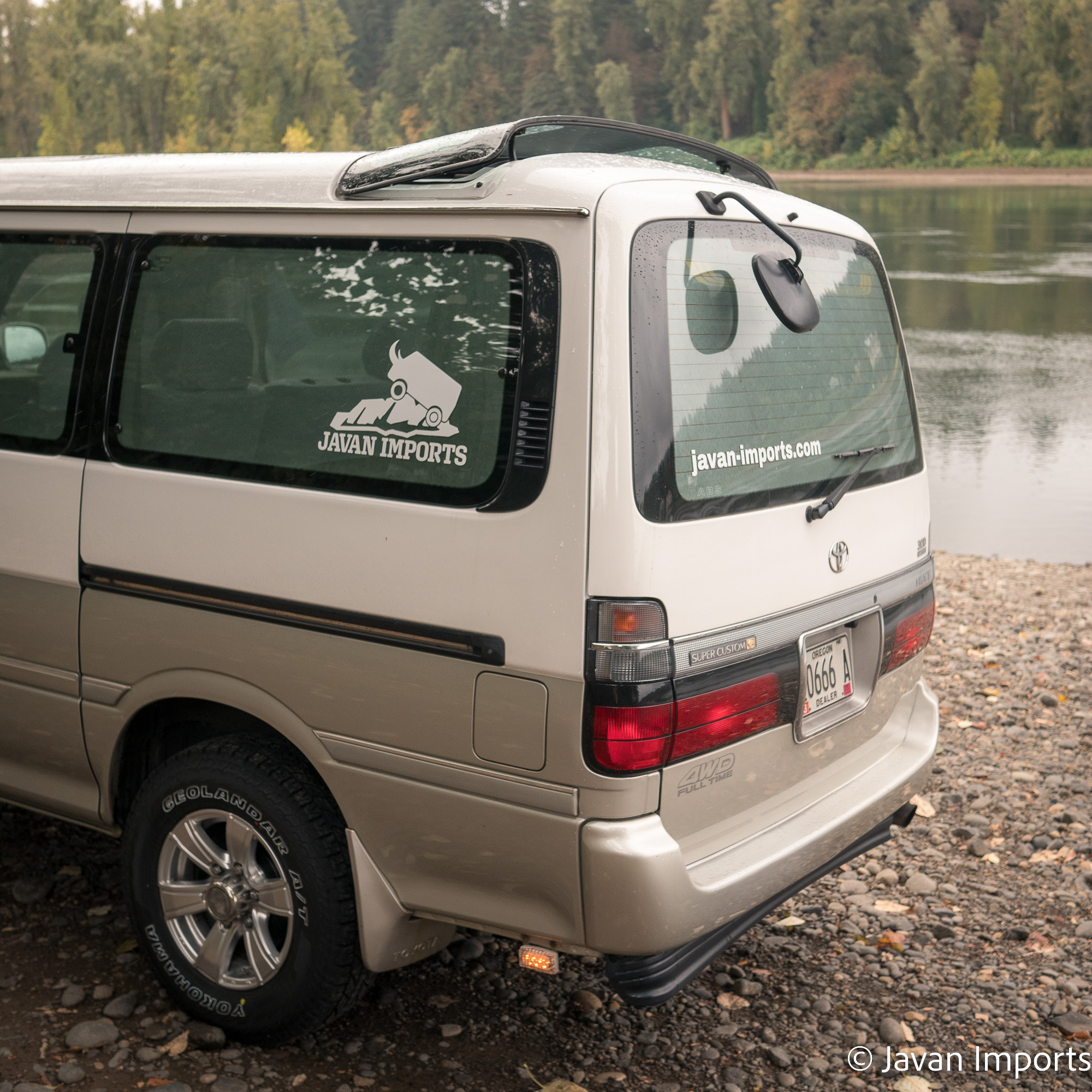 Sold: 1997 Toyota HiAce Living Saloon Triple EX