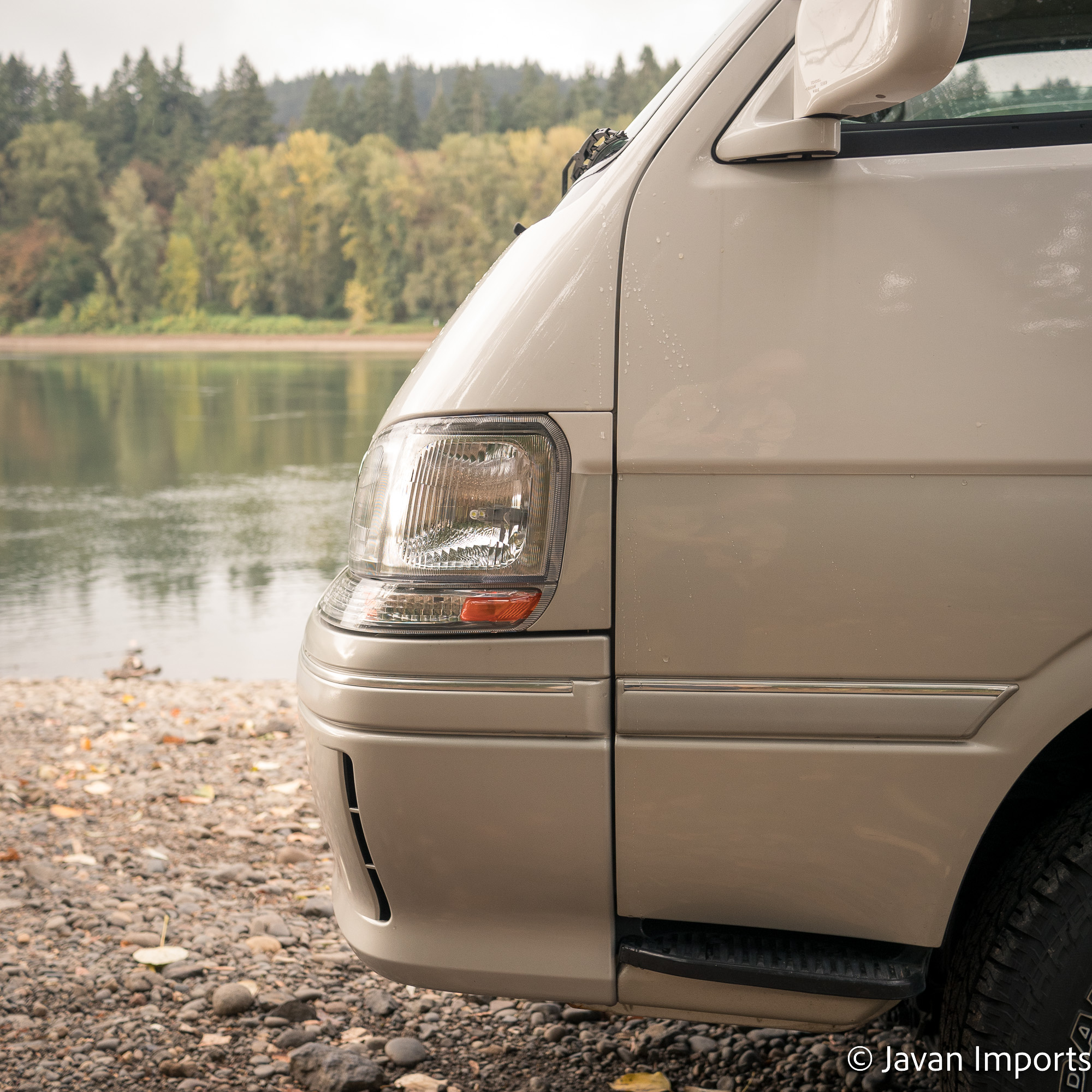 Sold: 1997 Toyota HiAce Living Saloon Triple EX