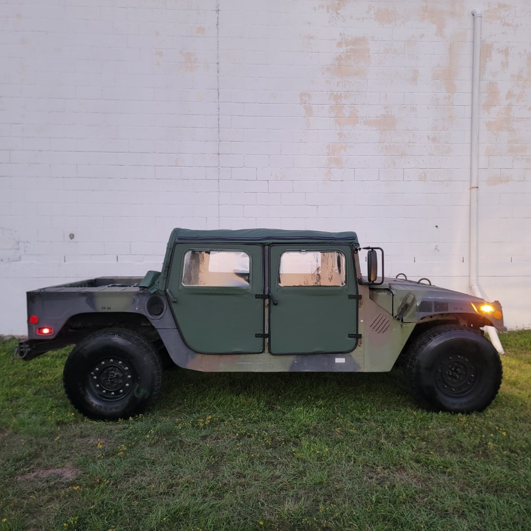 1986 AM General M998