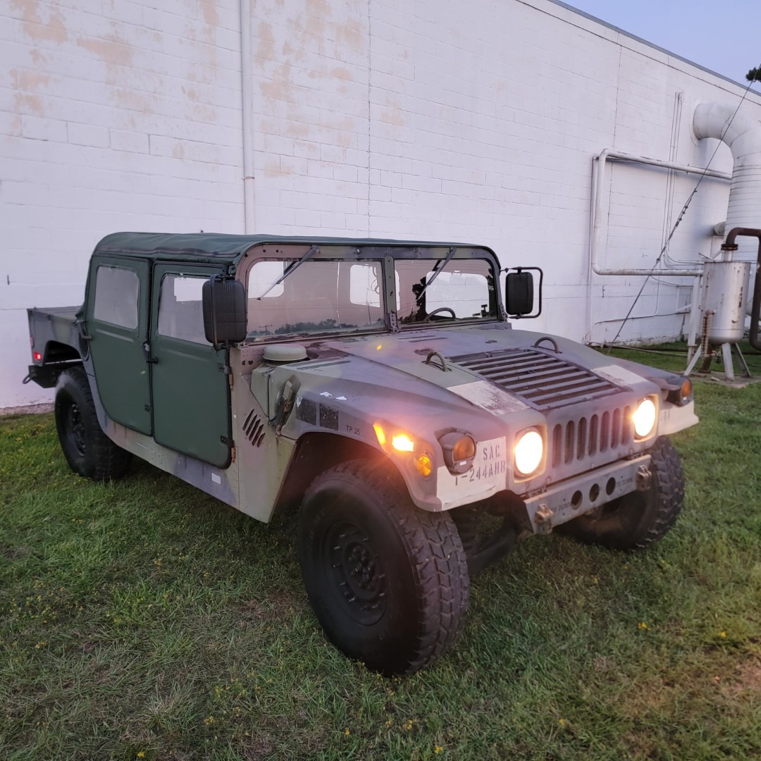 1986 AM General M998