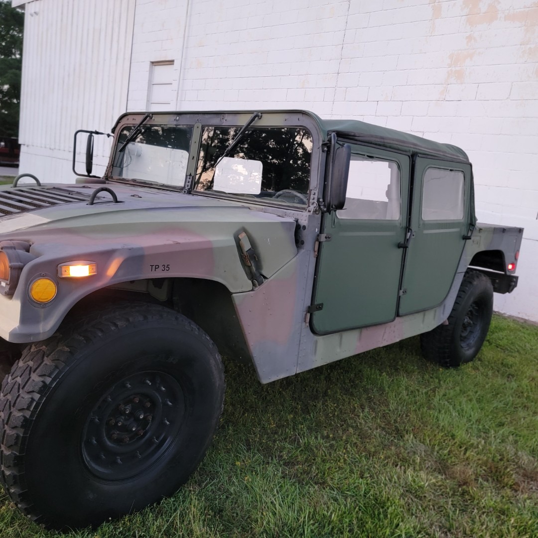 1986 AM General M998