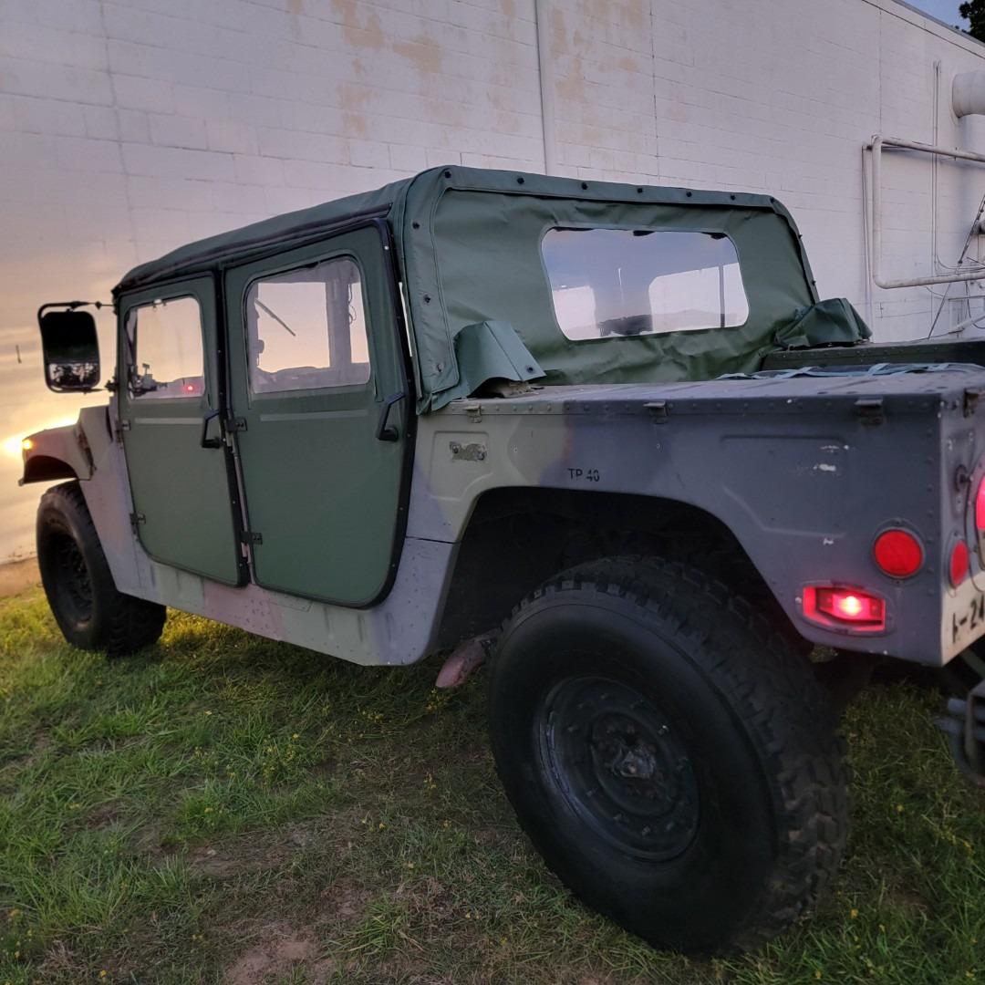 1986 AM General M998