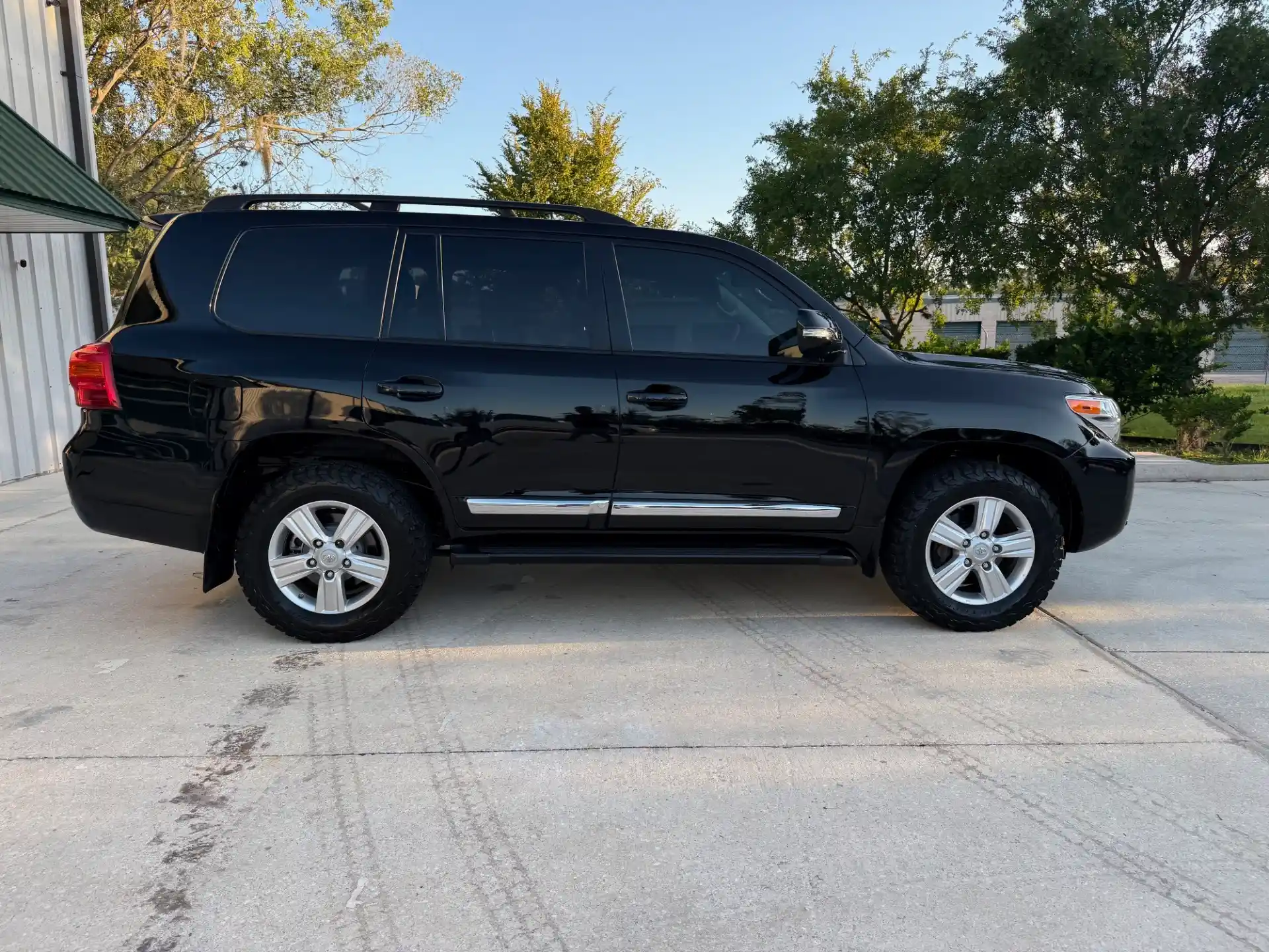 2013 Toyota Land Cruiser