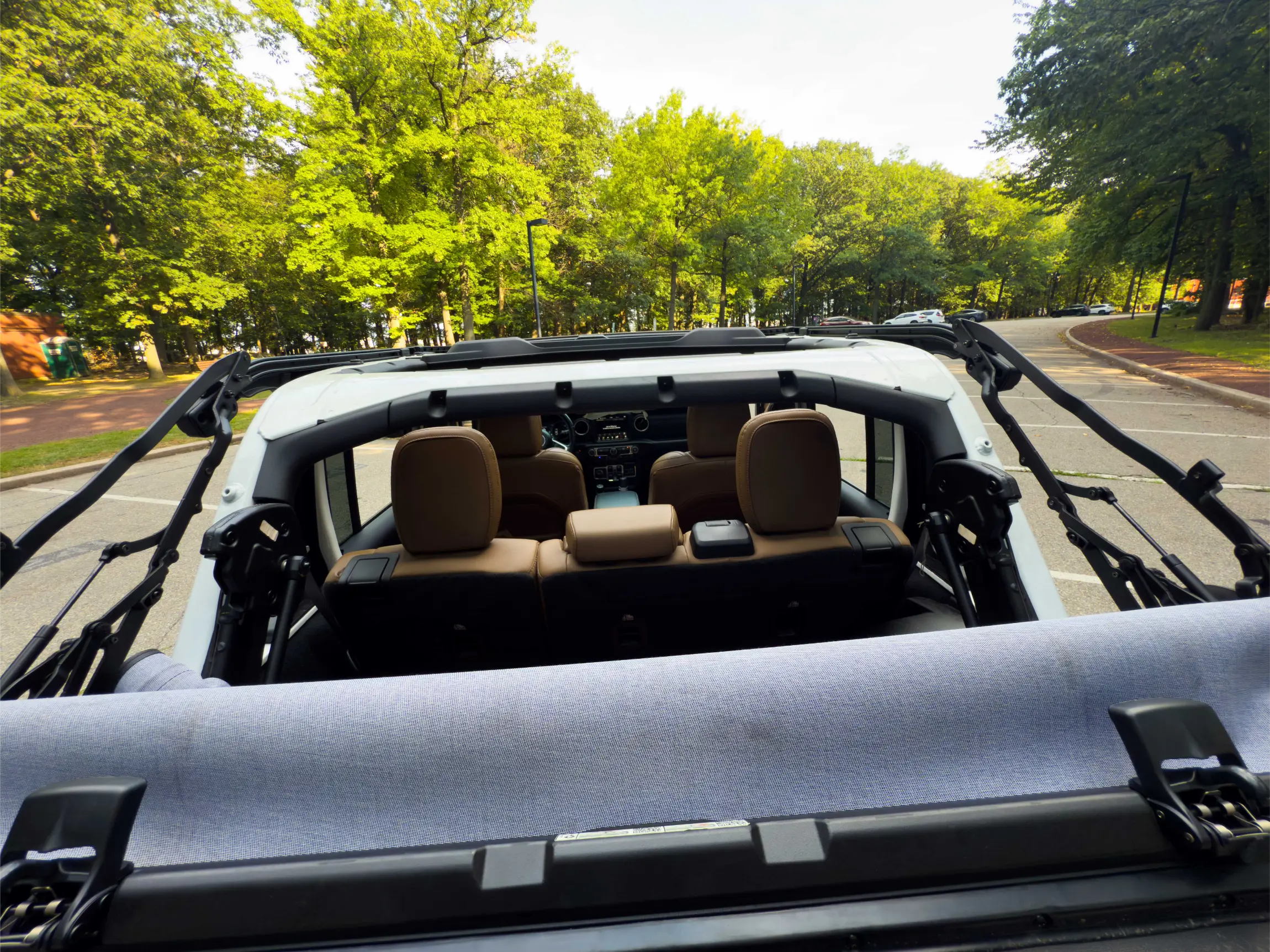 2022 Jeep Wrangler Unlimited Sahara 4xe 4×4