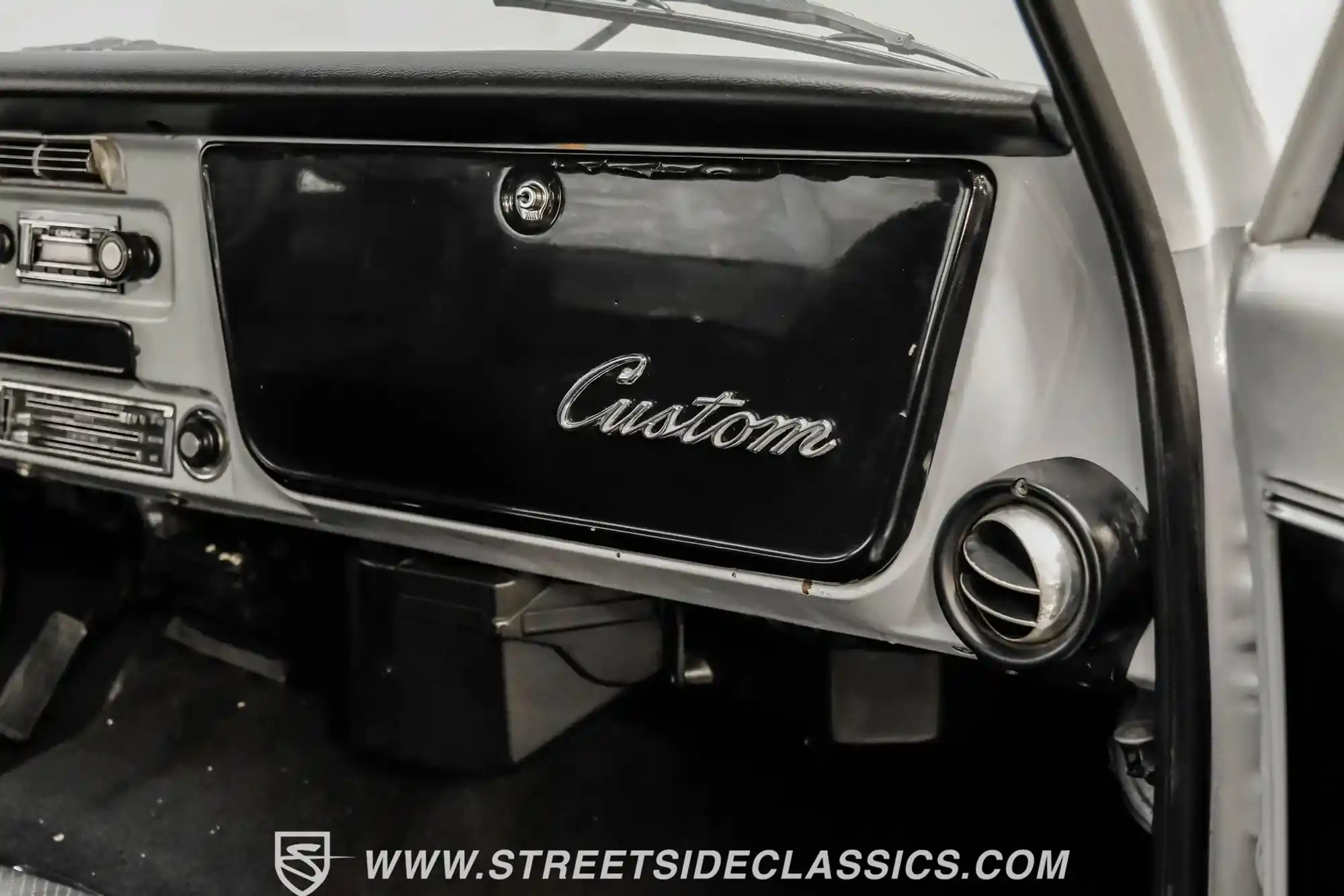 1970 GMC K1500 Restomod