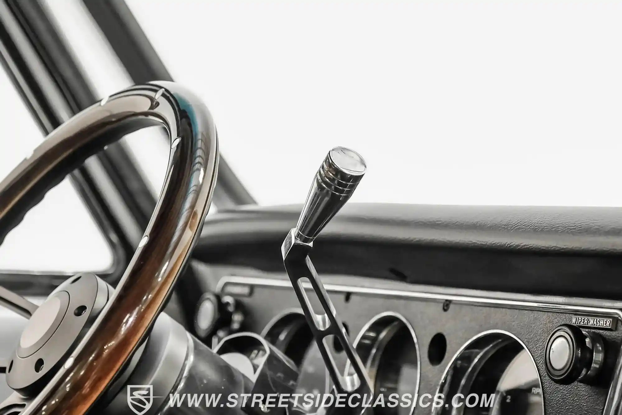 1970 GMC K1500 Restomod