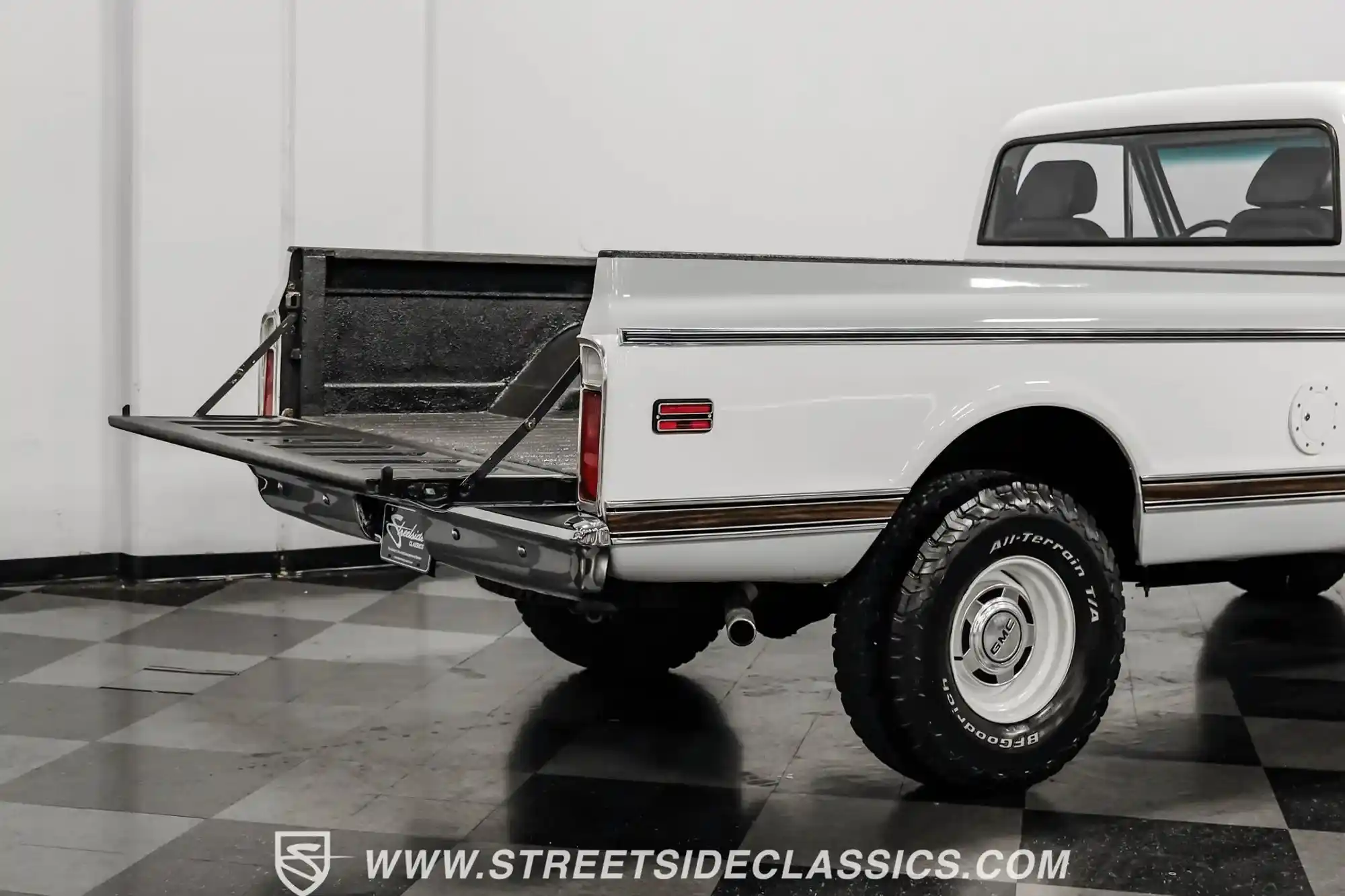 1970 GMC K1500 Restomod