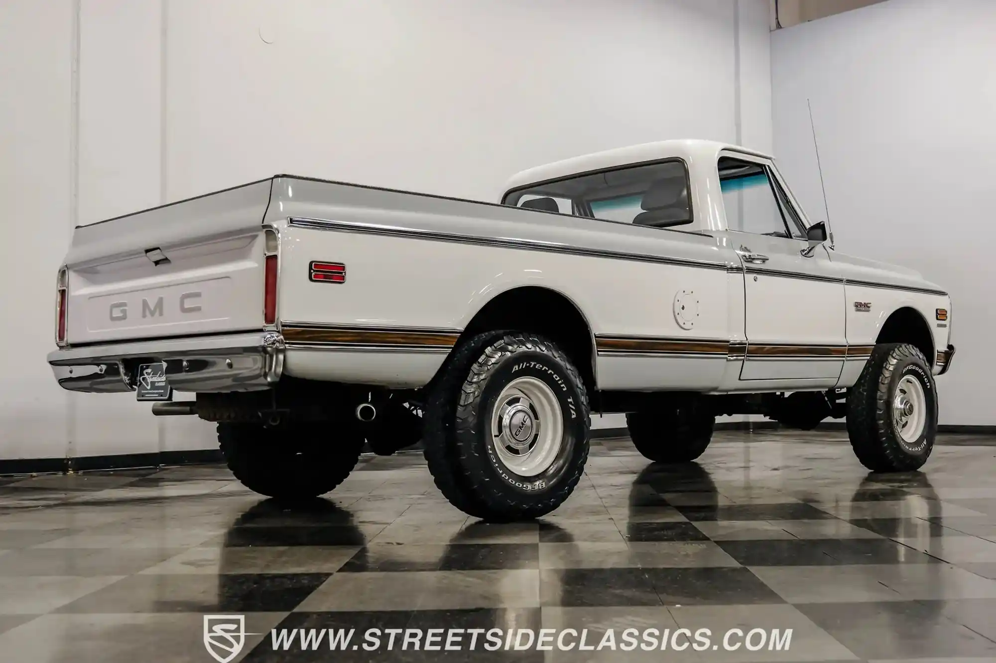 1970 GMC K1500 Restomod