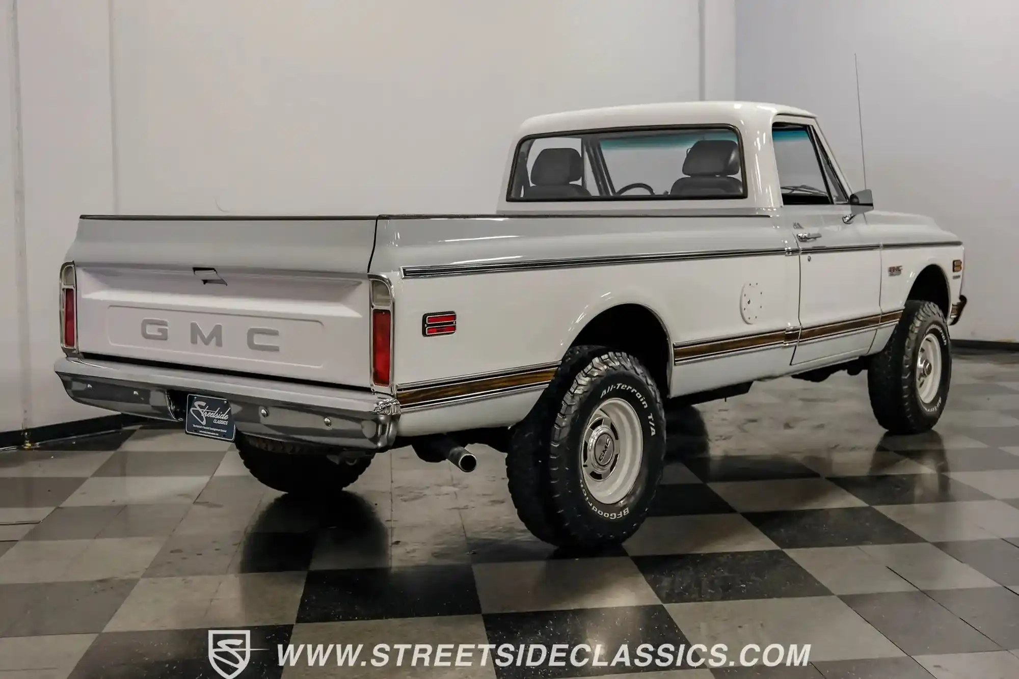 1970 GMC K1500 Restomod