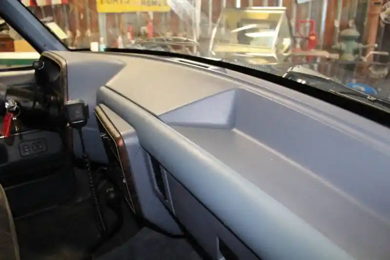 1990 Ford F-150 XLT Lariat