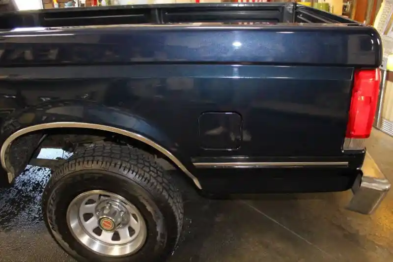 1990 Ford F-150 XLT Lariat