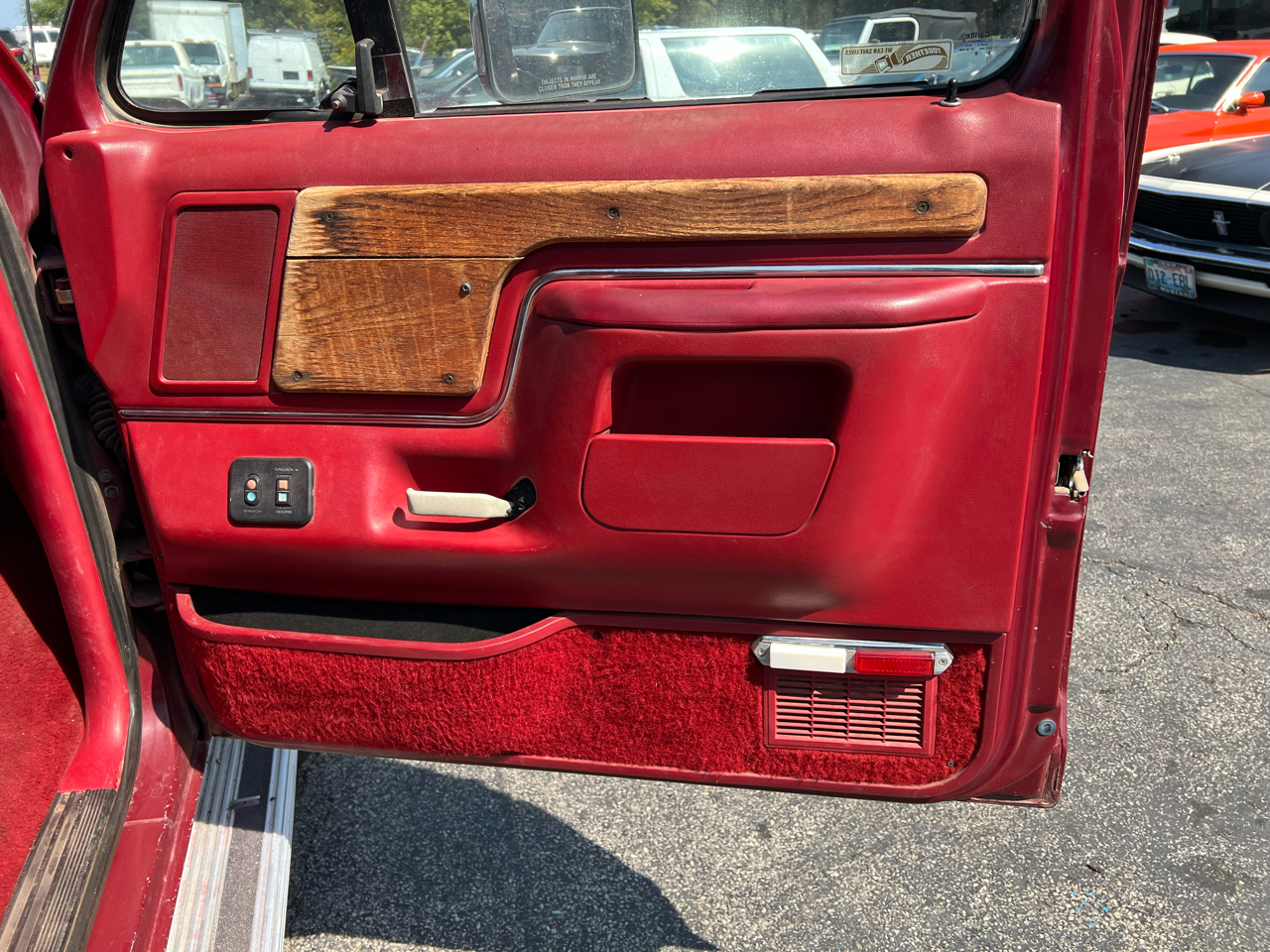 1989 Ford F-250 XLT Lariat