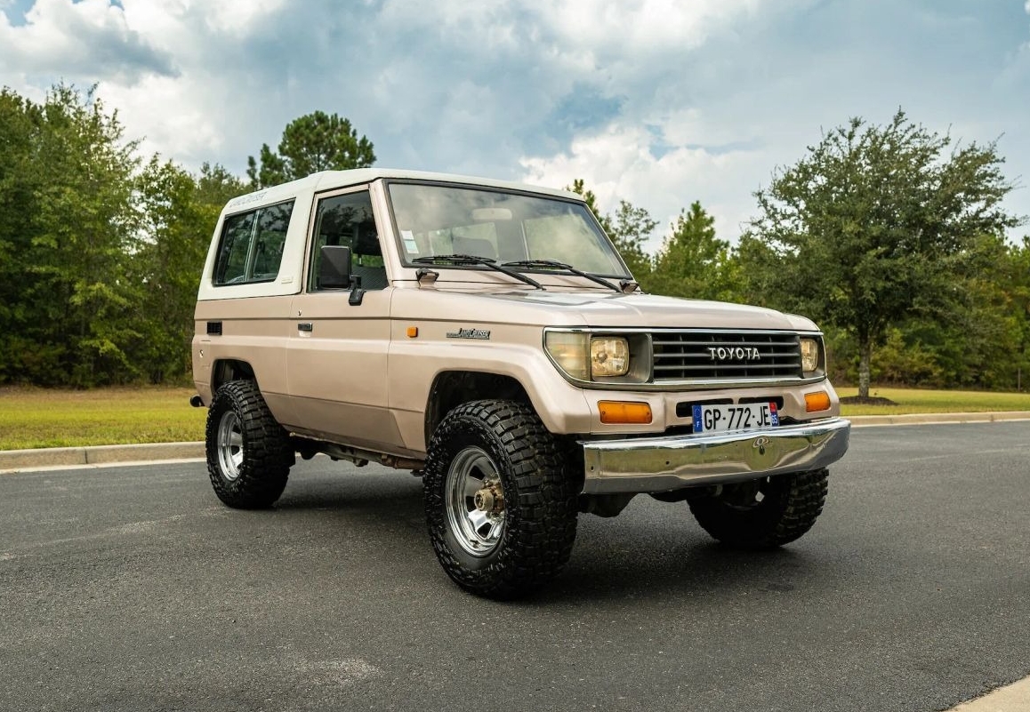  Toyota Land Cruiser