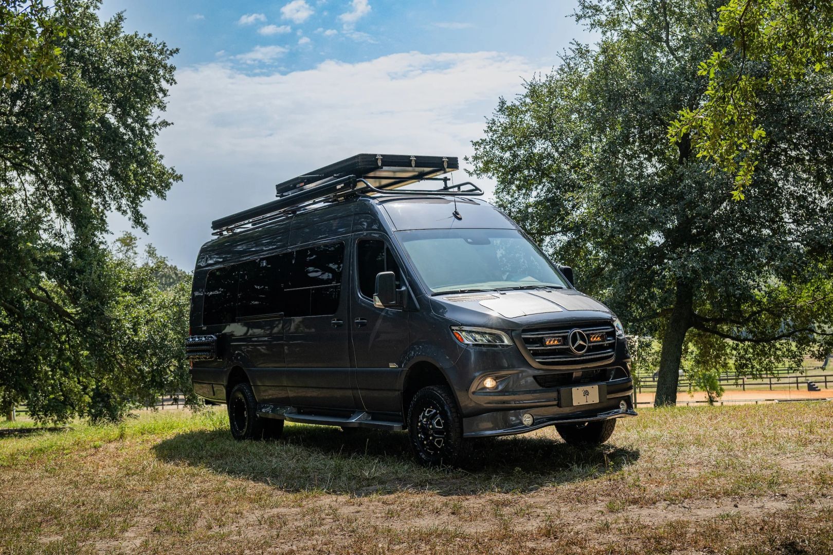 Custom 2019 Mercedes-Benz Sprinter 170 Camper
